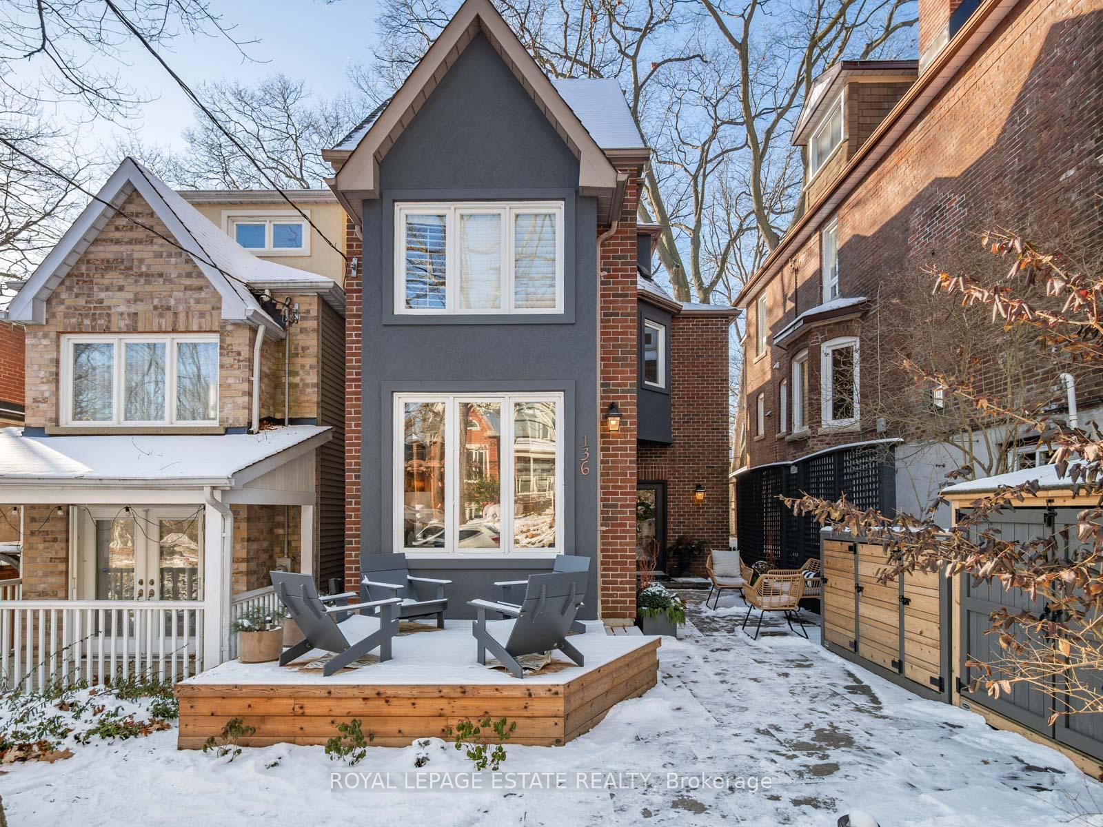 Photo 2 of 136 Silver Birch Avenue, Toronto, The Beaches — HOMEH