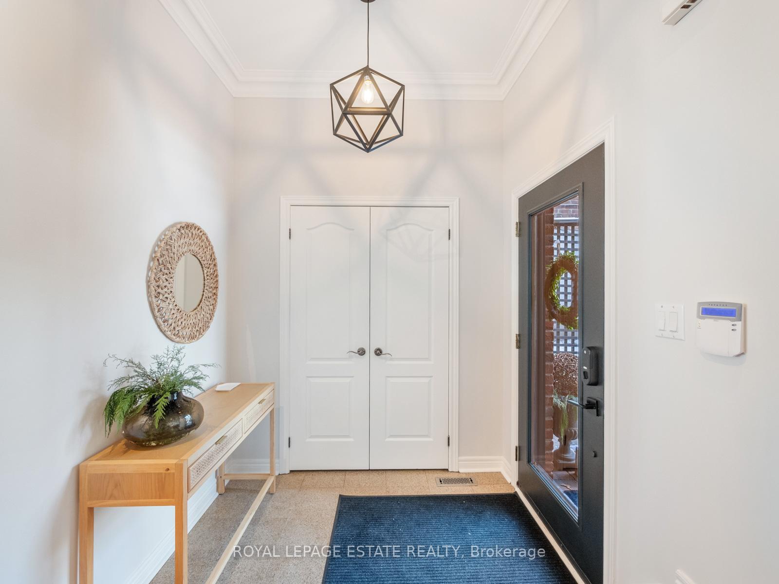 Photo 6 of 136 Silver Birch Avenue, Toronto, The Beaches — HOMEH