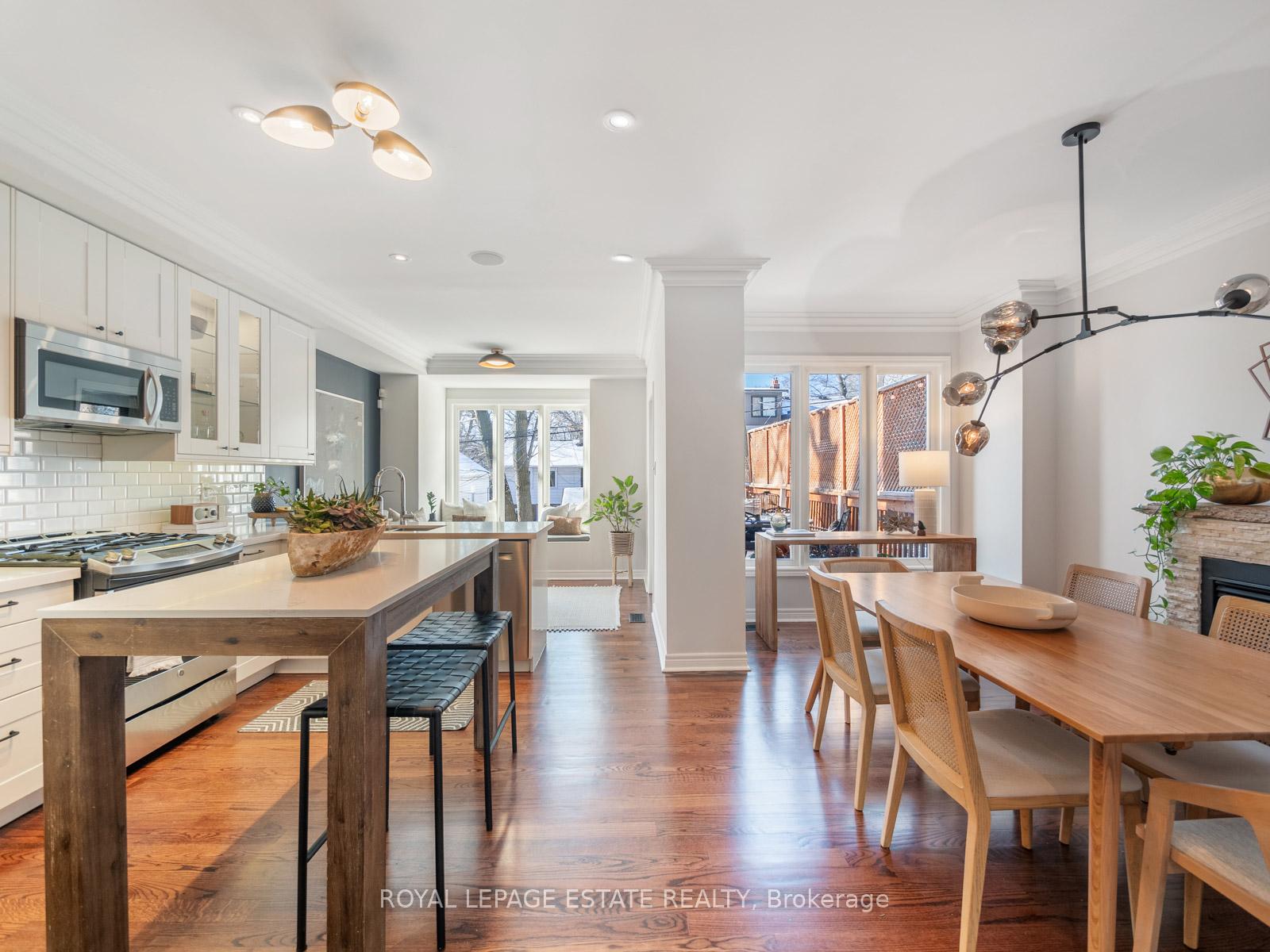 Photo 10 of 136 Silver Birch Avenue, Toronto, The Beaches — HOMEH