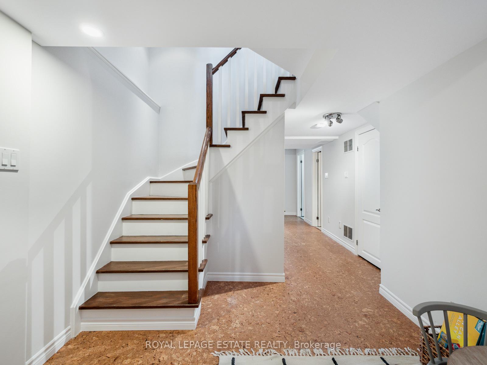 Photo 33 of 136 Silver Birch Avenue, Toronto, The Beaches — HOMEH