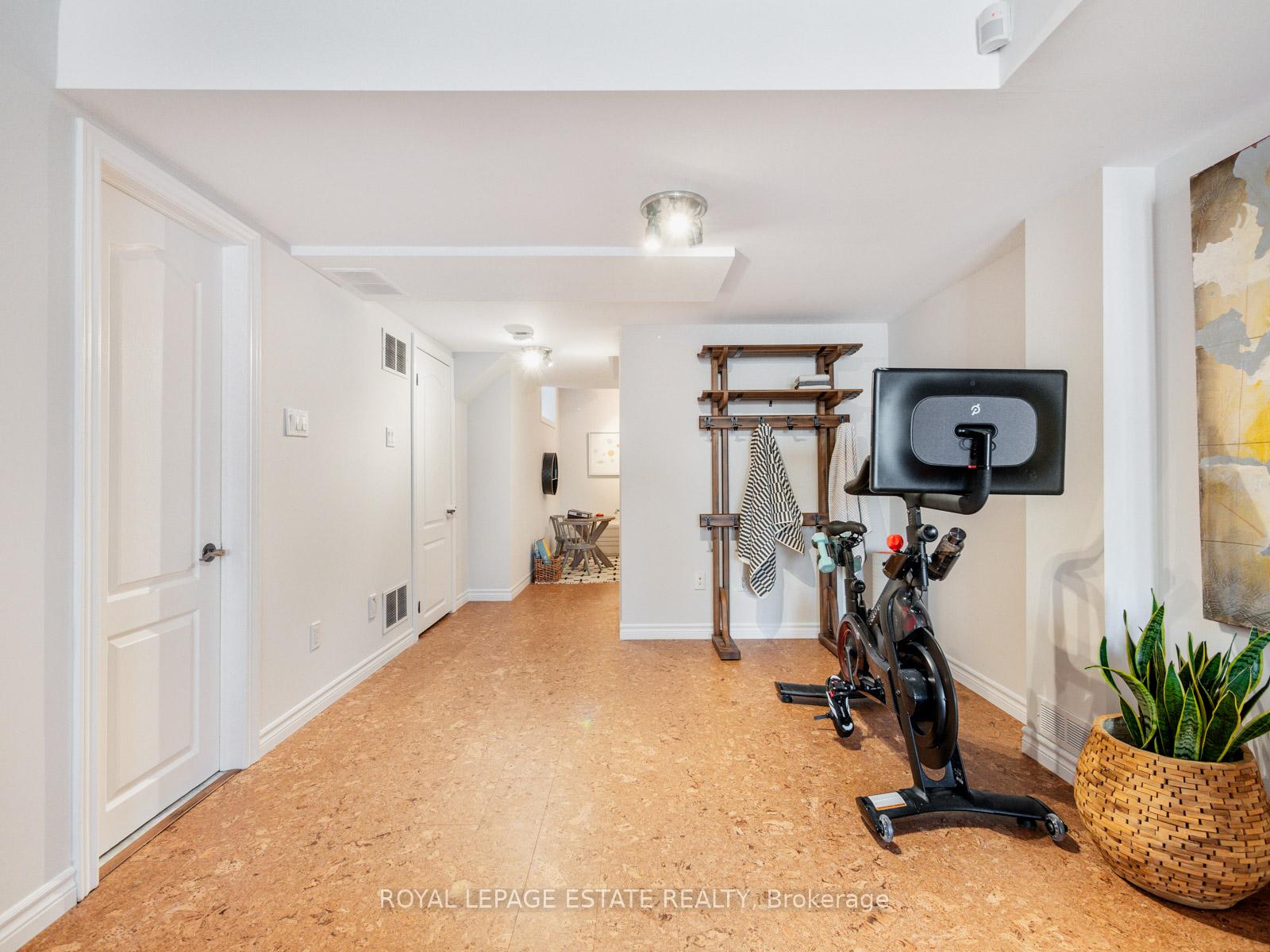 Photo 35 of 136 Silver Birch Avenue, Toronto, The Beaches — HOMEH