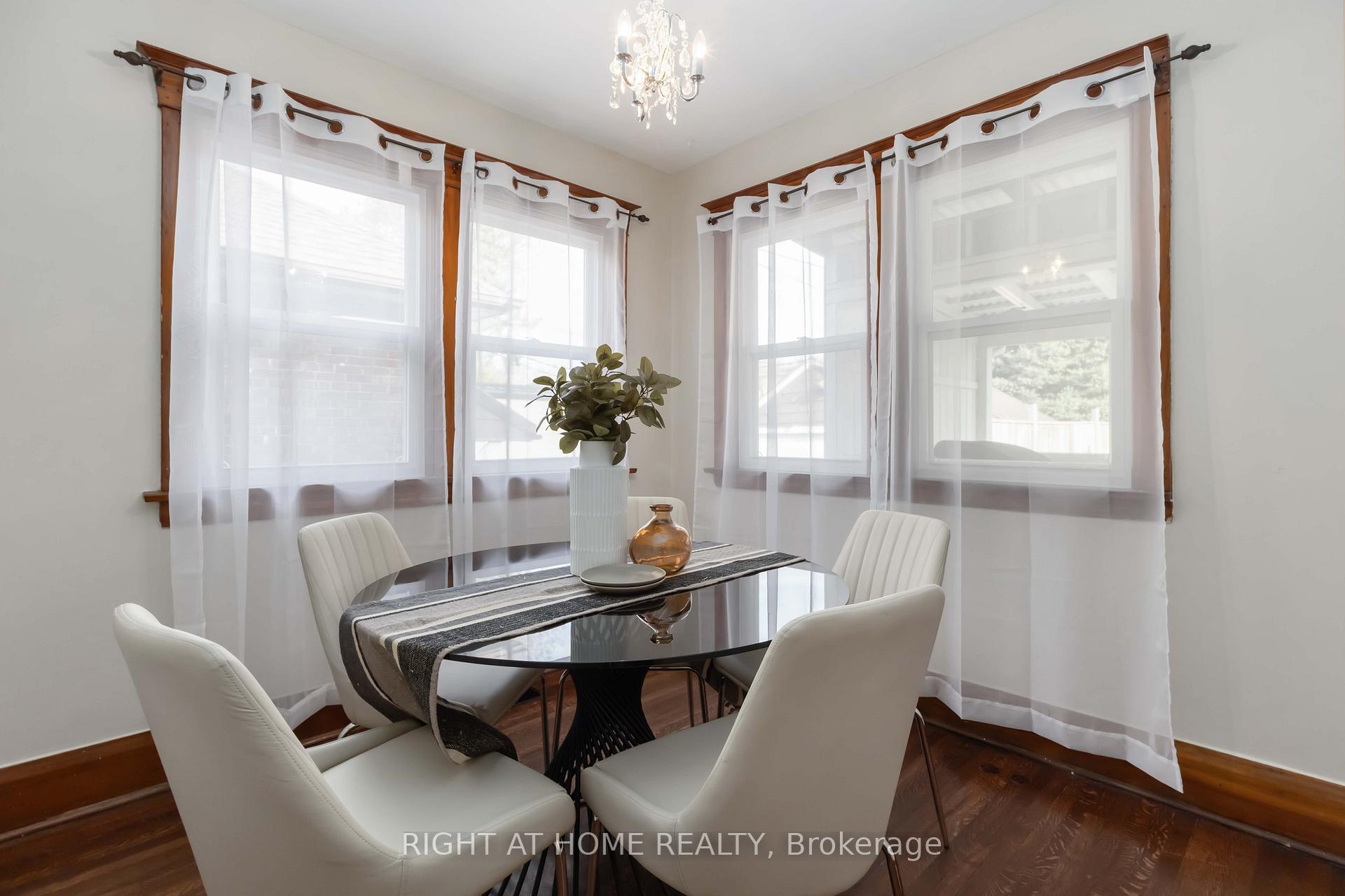 Photo 19 of 306 Strathmore Boulevard, Toronto, Danforth — HOMEH