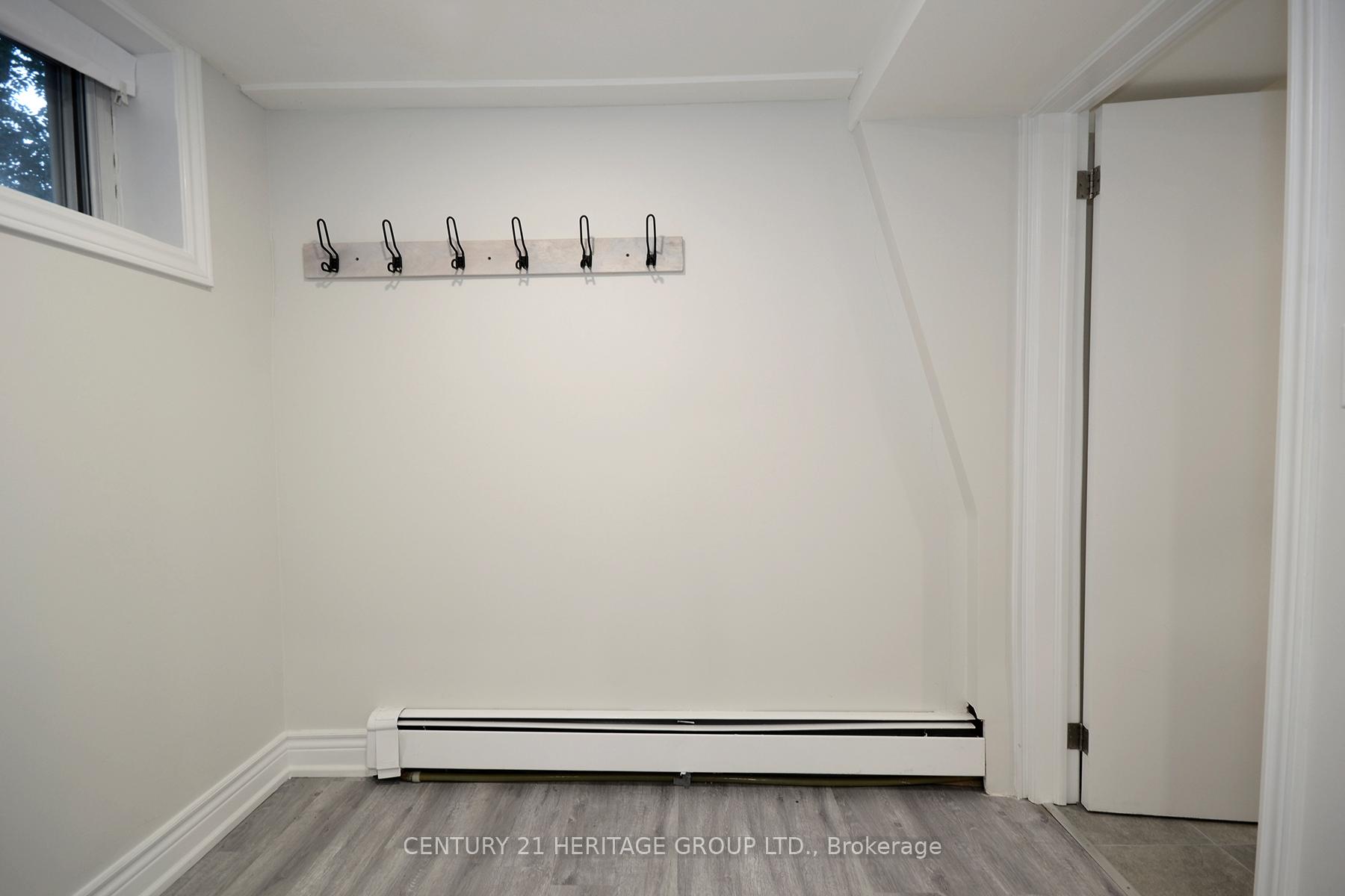 Photo 6 of Unit Lower, 287 Cedarvale Avenue, Toronto, Woodbine-Lumsden — HOMEH