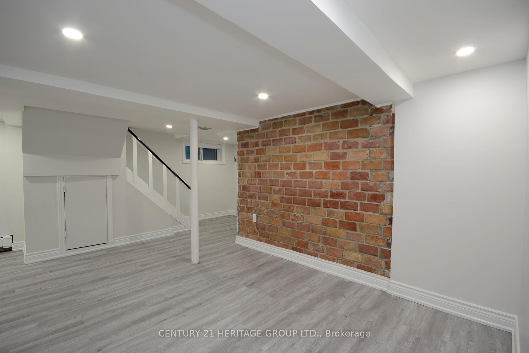 Photo 8 of Unit Lower, 287 Cedarvale Avenue, Toronto, Woodbine-Lumsden — HOMEH