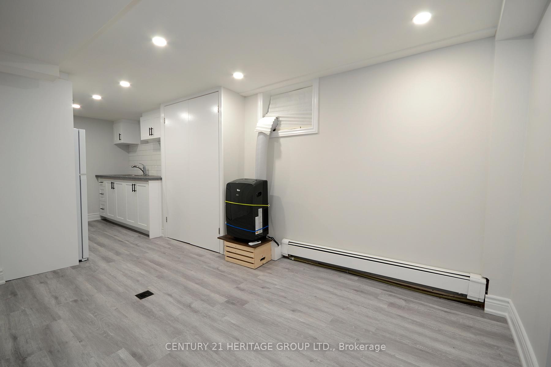 Photo 12 of Unit Lower, 287 Cedarvale Avenue, Toronto, Woodbine-Lumsden — HOMEH