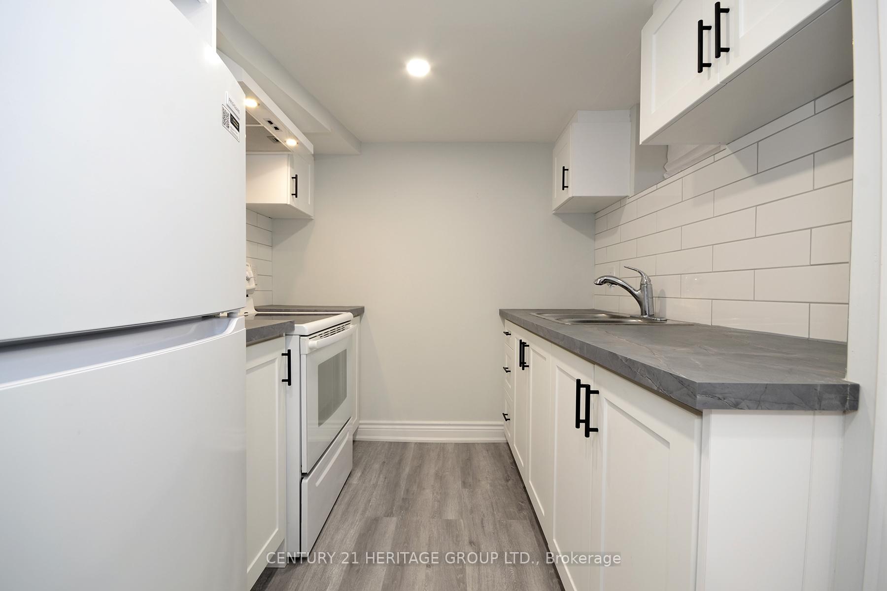 Photo 13 of Unit Lower, 287 Cedarvale Avenue, Toronto, Woodbine-Lumsden — HOMEH