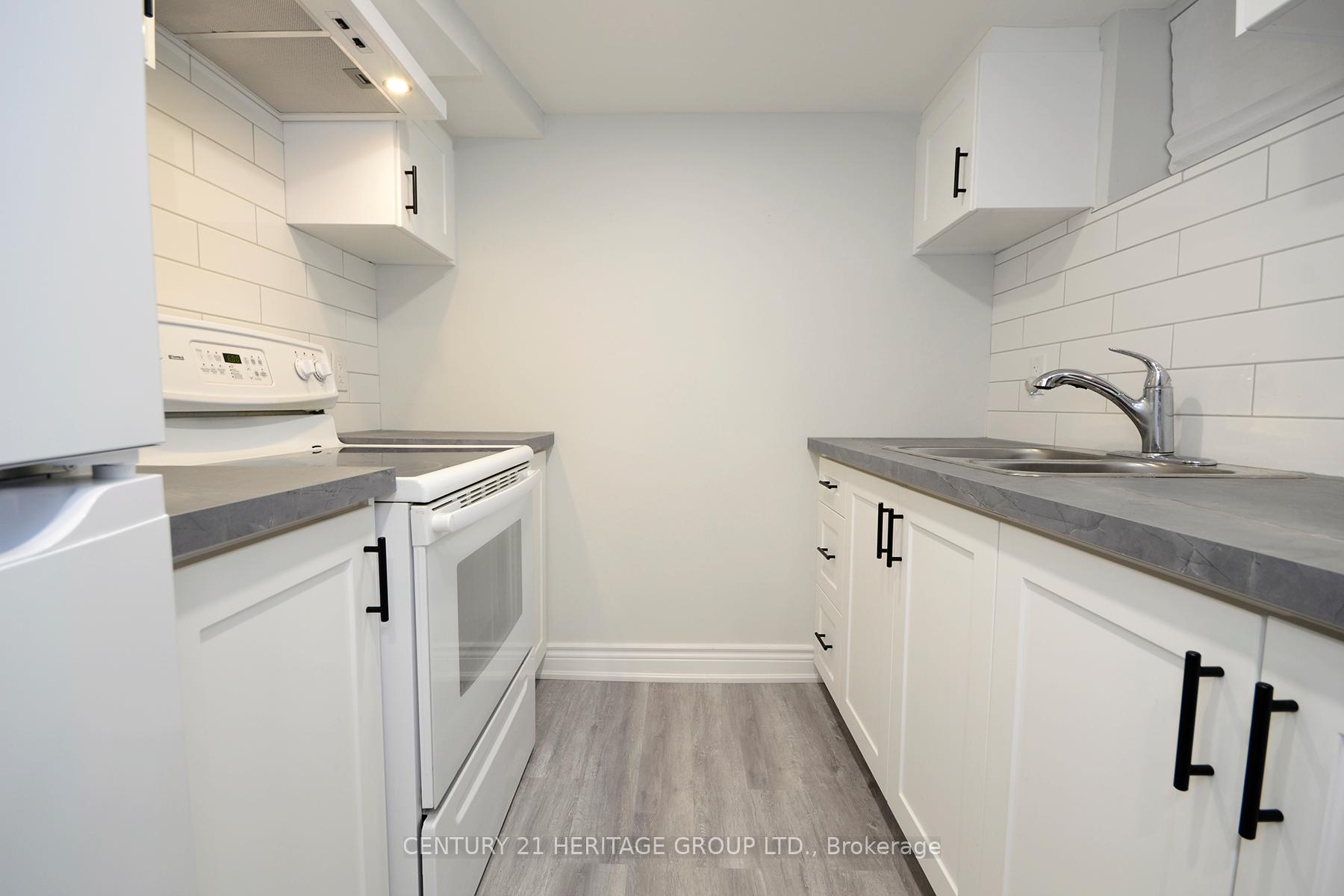 Photo 14 of Unit Lower, 287 Cedarvale Avenue, Toronto, Woodbine-Lumsden — HOMEH