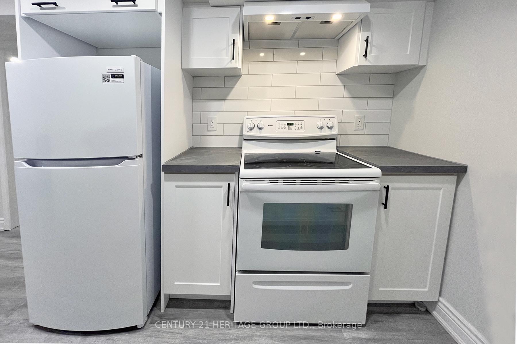 Photo 15 of Unit Lower, 287 Cedarvale Avenue, Toronto, Woodbine-Lumsden — HOMEH