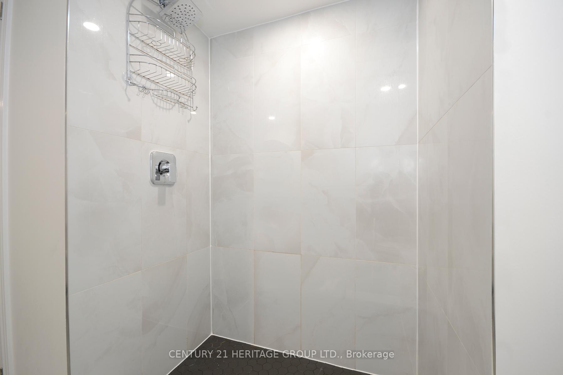 Photo 23 of Unit Lower, 287 Cedarvale Avenue, Toronto, Woodbine-Lumsden — HOMEH