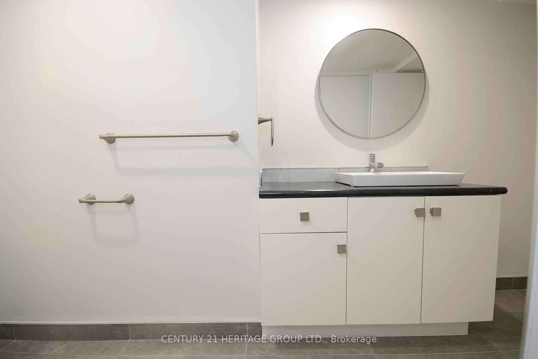 Photo 24 of Unit Lower, 287 Cedarvale Avenue, Toronto, Woodbine-Lumsden — HOMEH