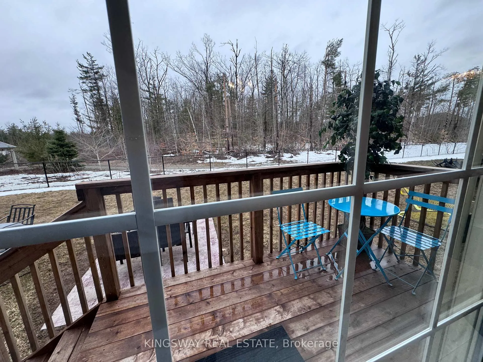 Photo 3 of 30 Moreau Way, Springwater, Minesing — HOMEH