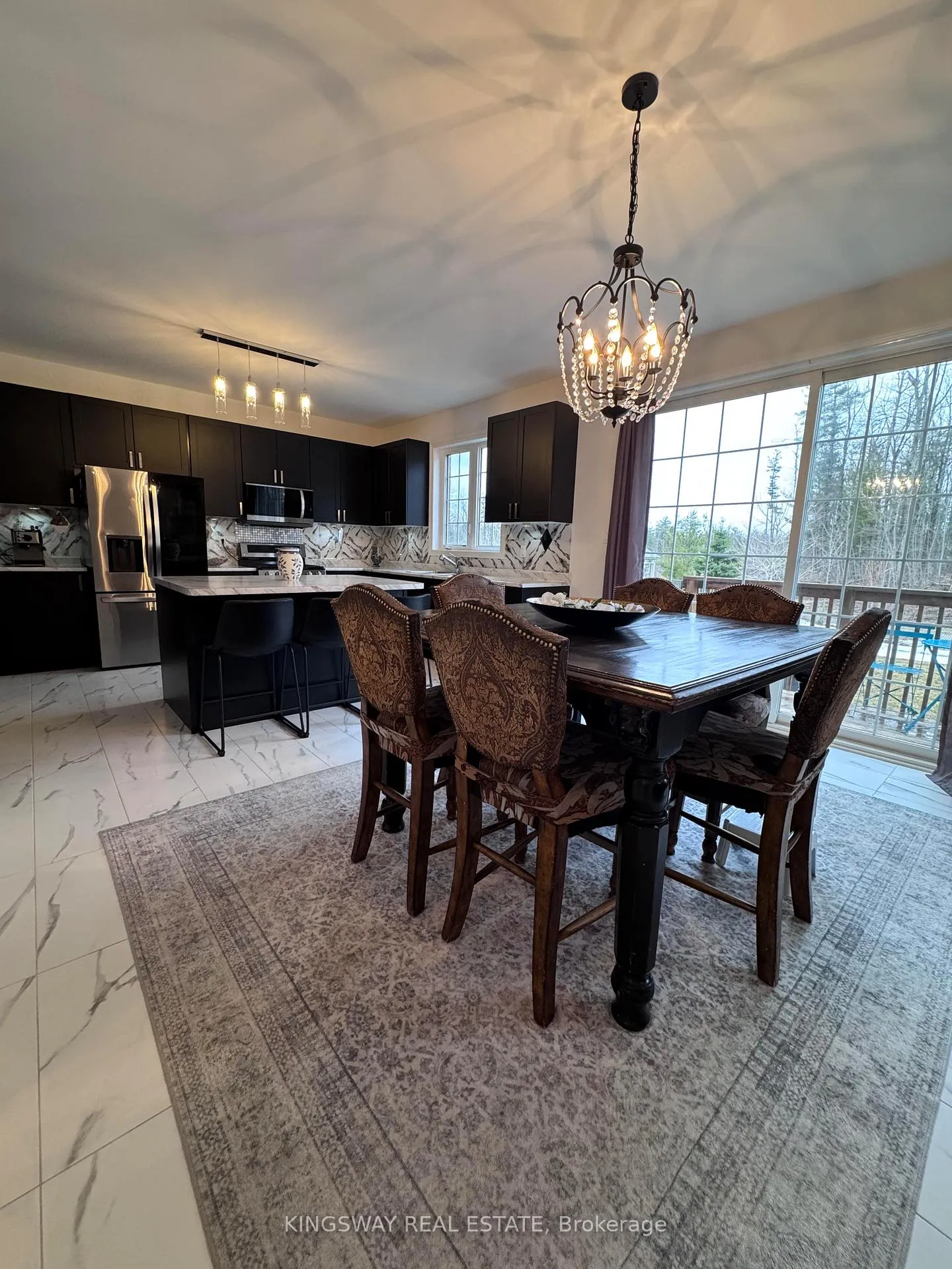Photo 14 of 30 Moreau Way, Springwater, Minesing — HOMEH