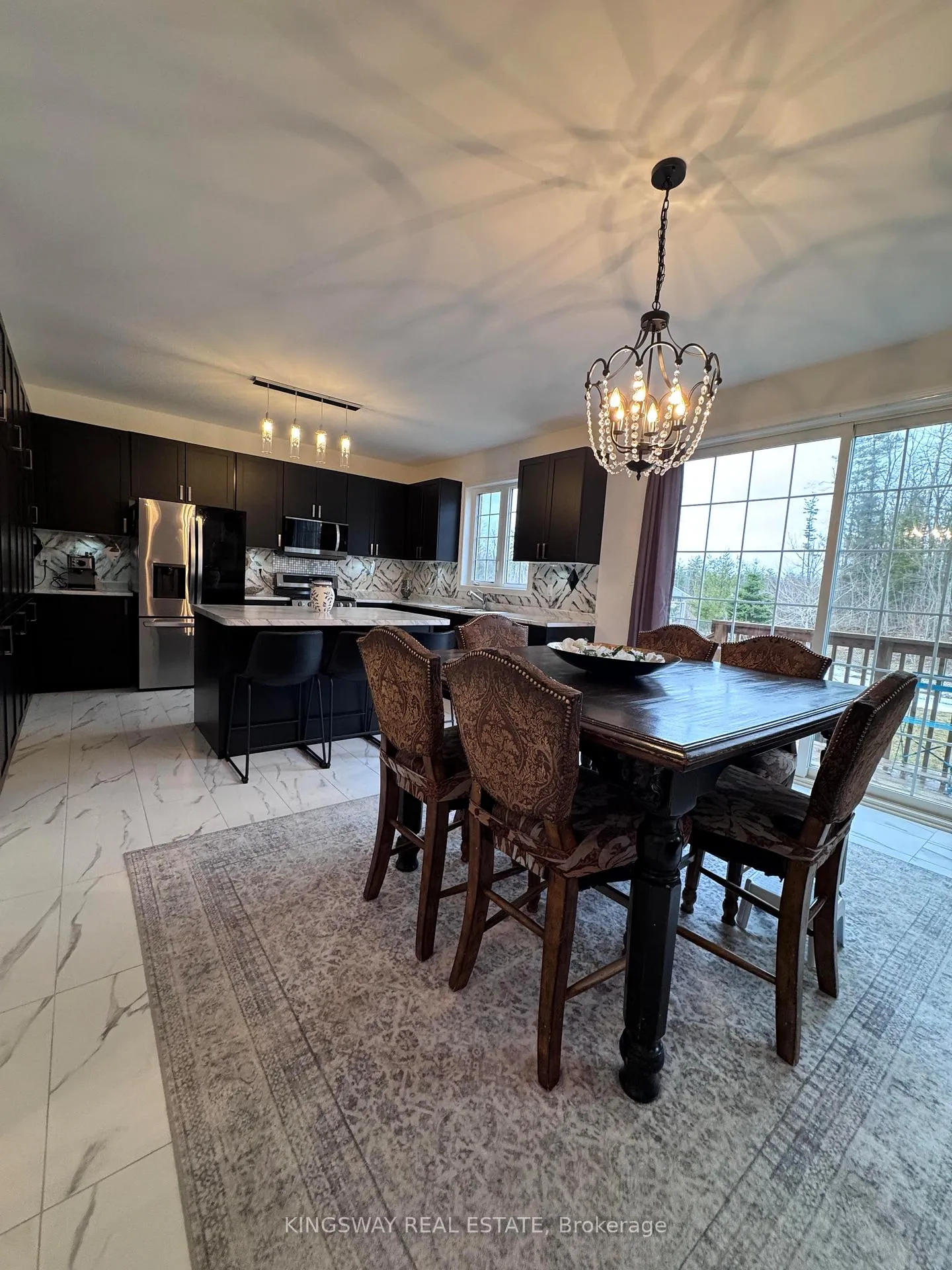 Photo 15 of 30 Moreau Way, Springwater, Minesing — HOMEH