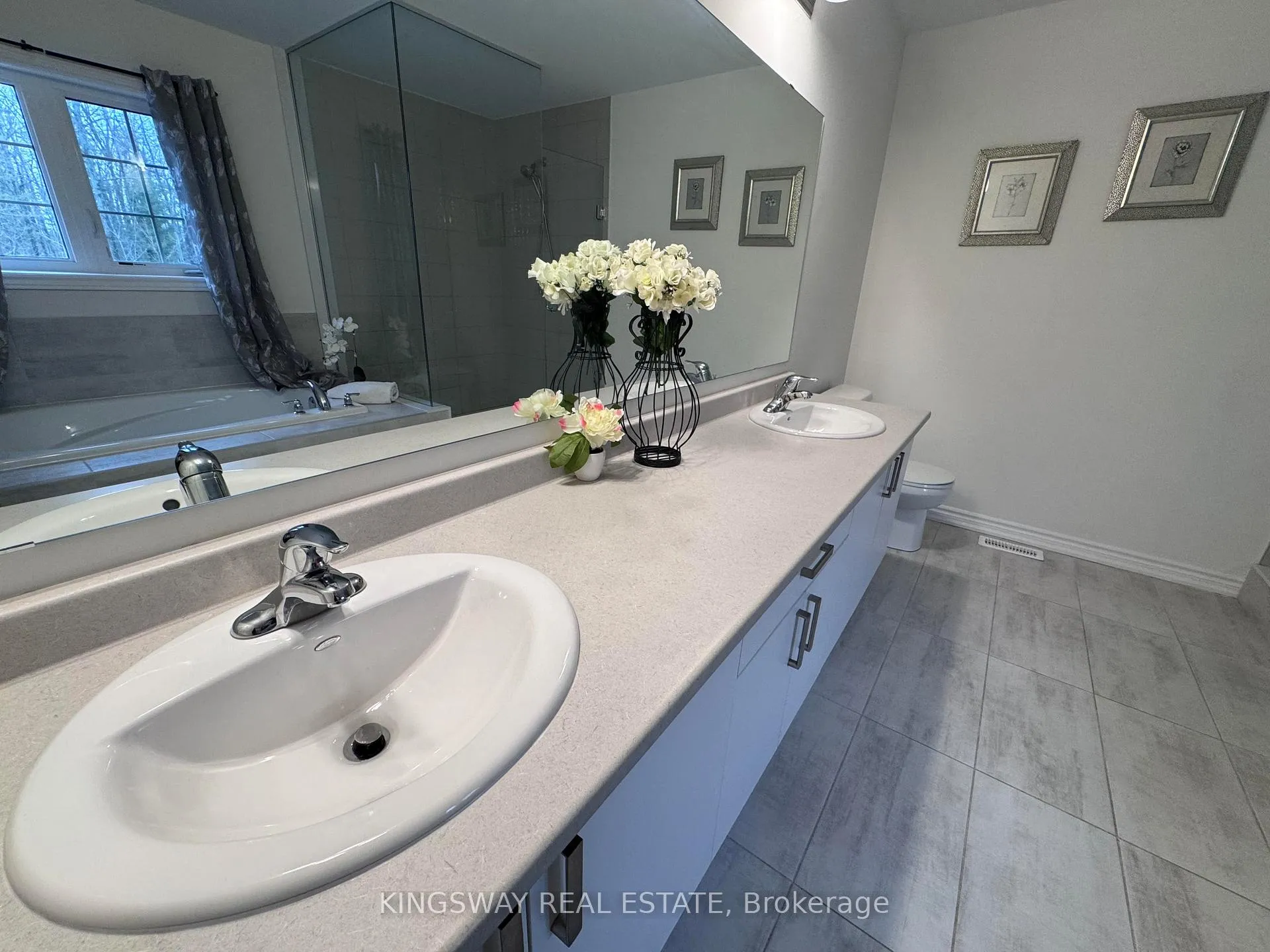 Photo 20 of 30 Moreau Way, Springwater, Minesing — HOMEH