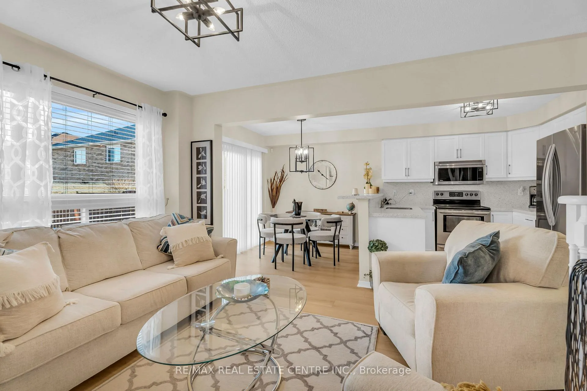 Photo 20 of 43 Lockheed Crescent, Brampton, Fletcher's Meadow — HOMEH