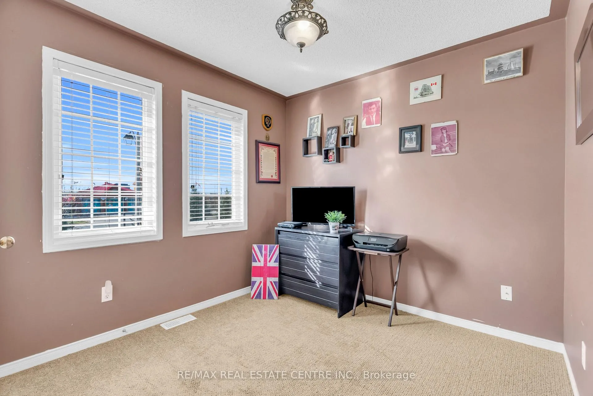 Photo 42 of 43 Lockheed Crescent, Brampton, Fletcher's Meadow — HOMEH
