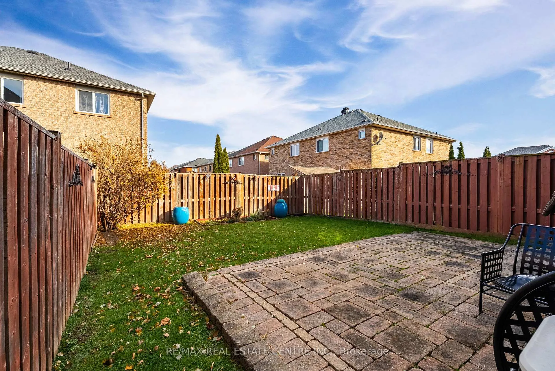 Photo 43 of 43 Lockheed Crescent, Brampton, Fletcher's Meadow — HOMEH