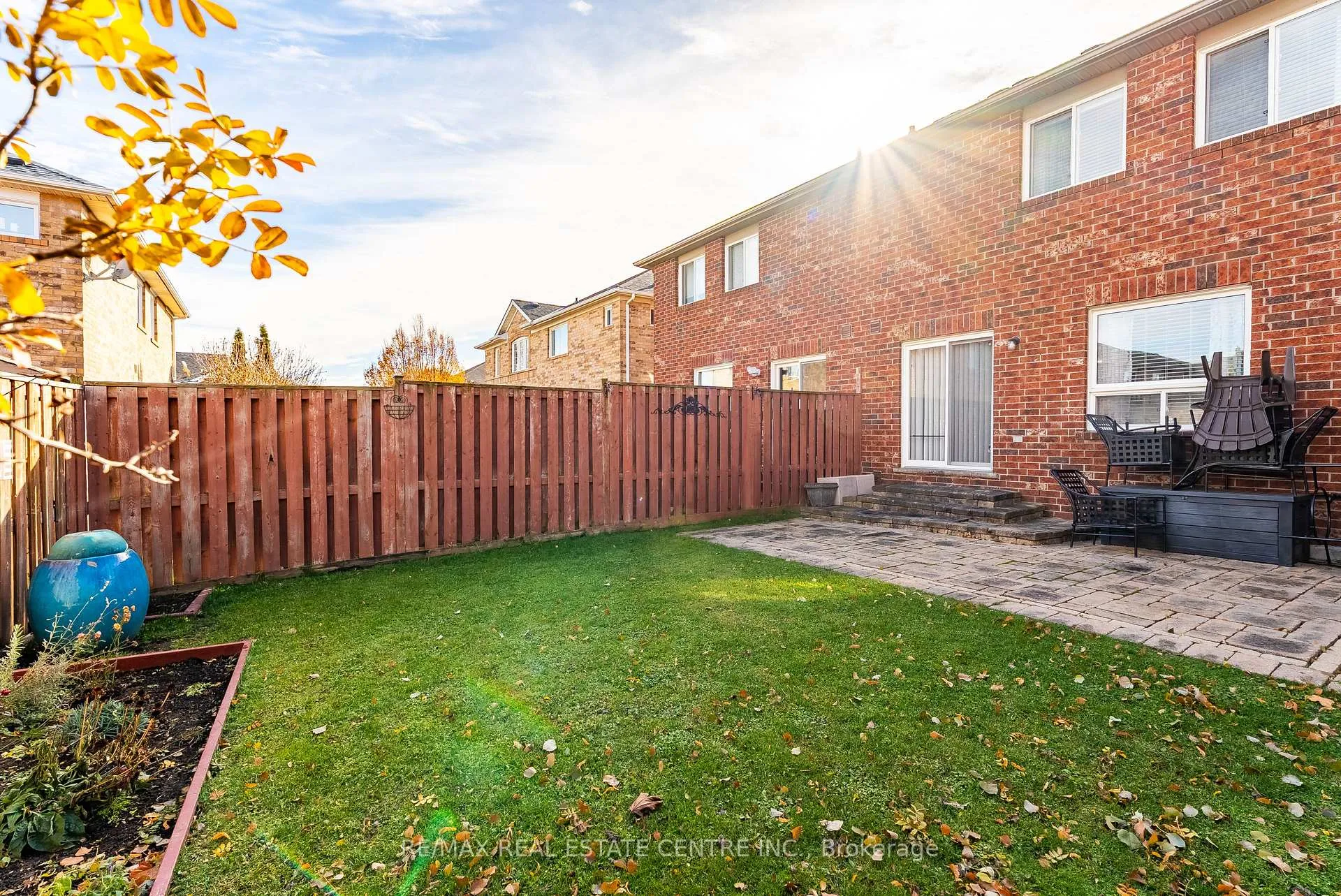 Photo 48 of 43 Lockheed Crescent, Brampton, Fletcher's Meadow — HOMEH