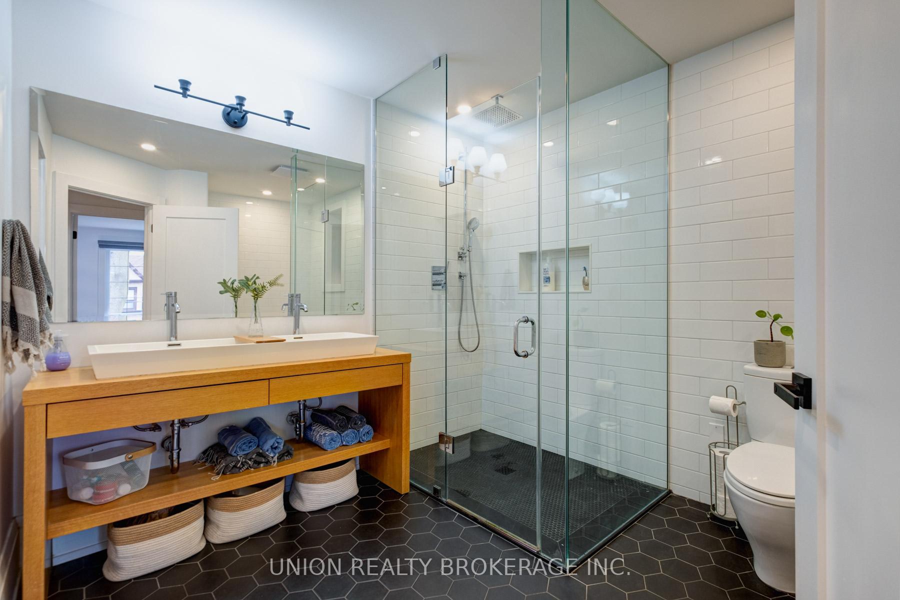 Photo 12 of 38 Coady Avenue, Toronto, South Riverdale — HOMEH