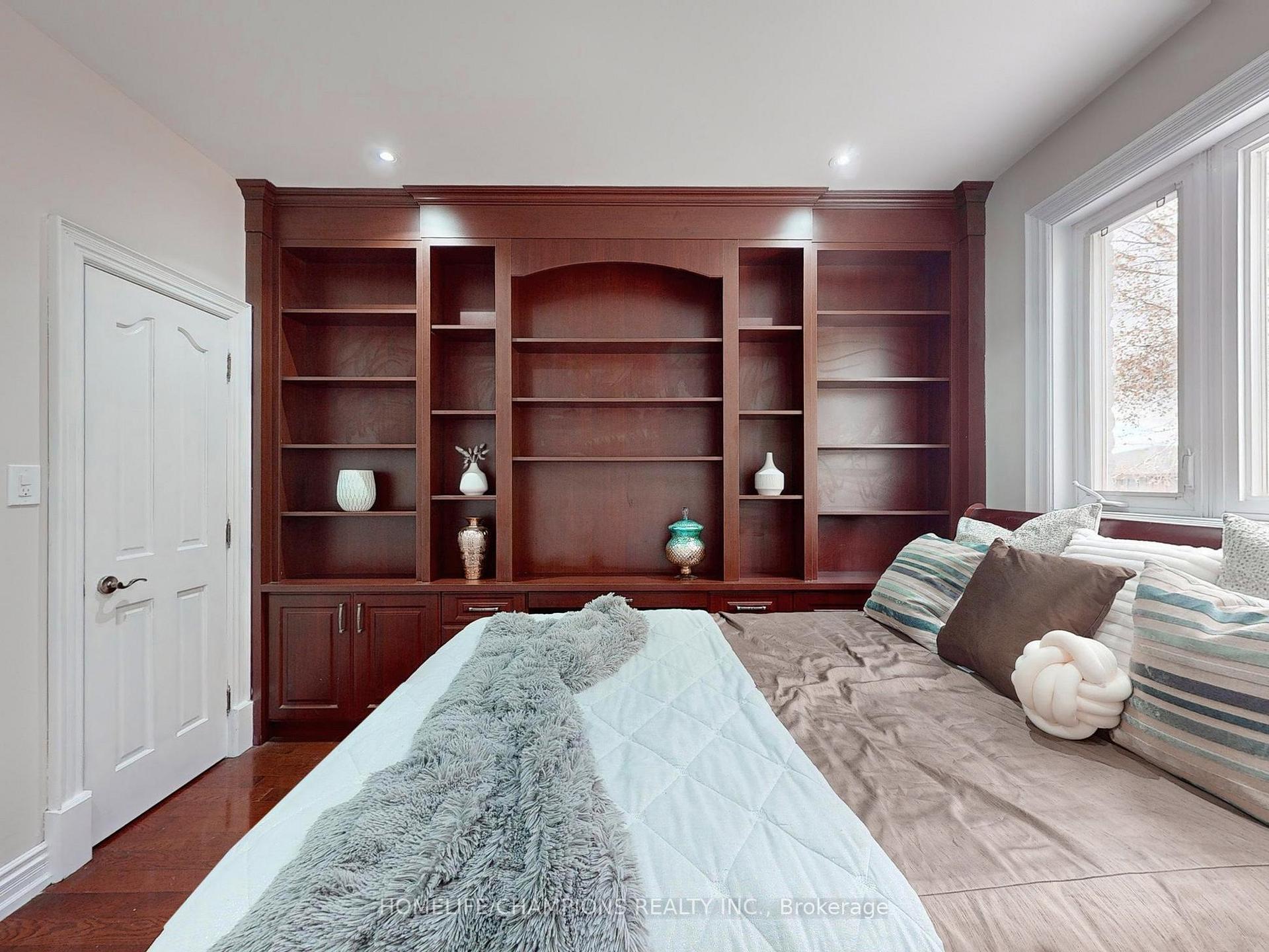 Photo 17 of 896 Kennedy Road, Scarborough, Ionview — HOMEH