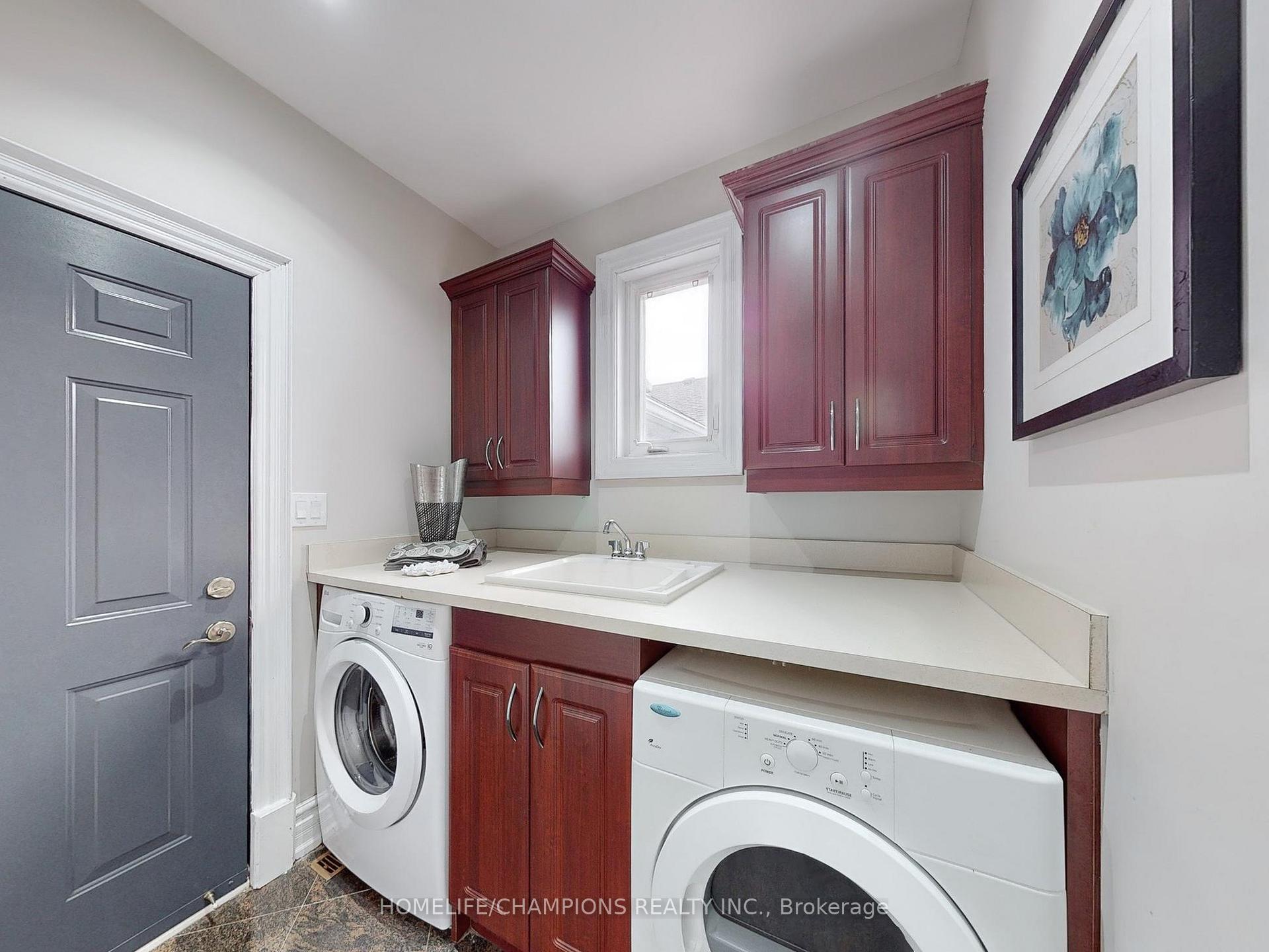 Photo 19 of 896 Kennedy Road, Scarborough, Ionview — HOMEH