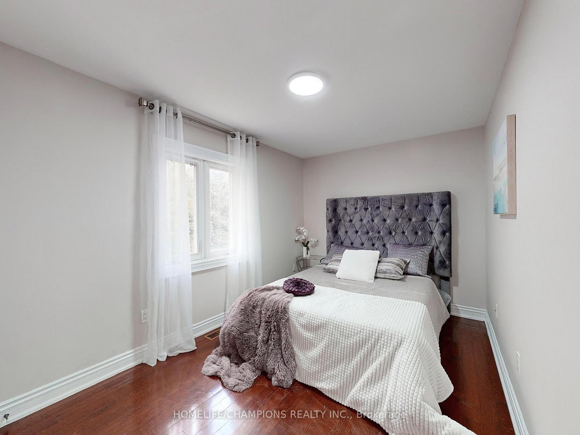 Photo 25 of 896 Kennedy Road, Scarborough, Ionview — HOMEH