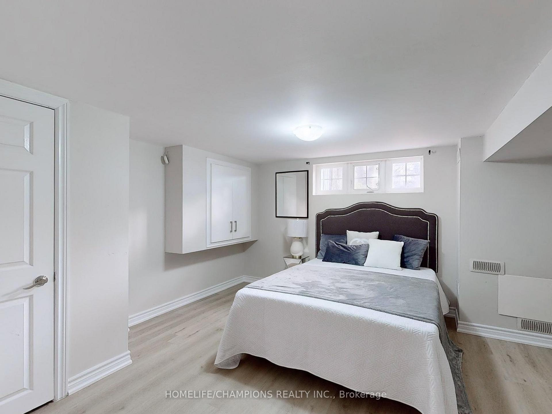 Photo 36 of 896 Kennedy Road, Scarborough, Ionview — HOMEH