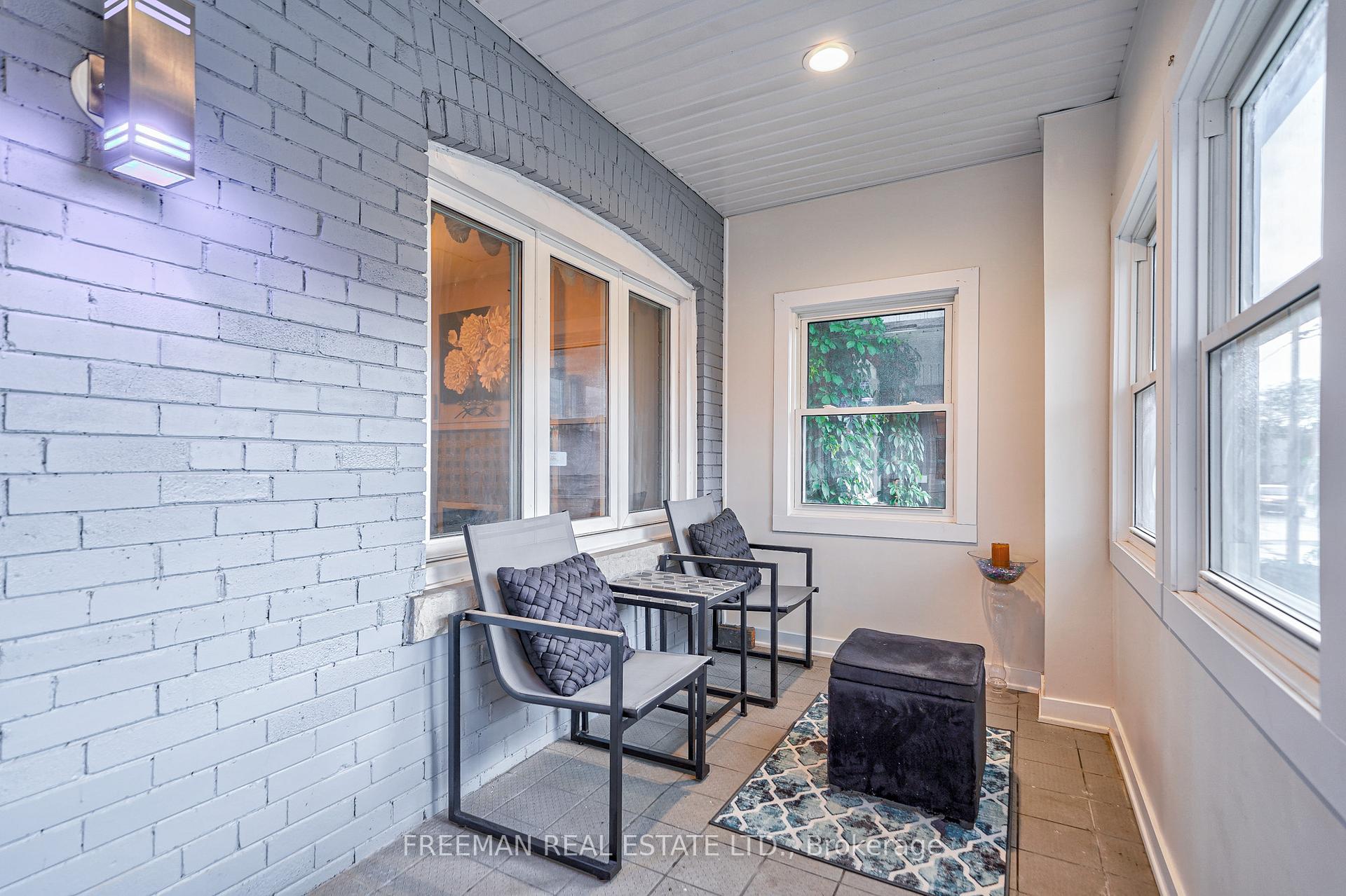 Photo 3 of 1925 Dufferin Street, Toronto, Oakwood Village — HOMEH