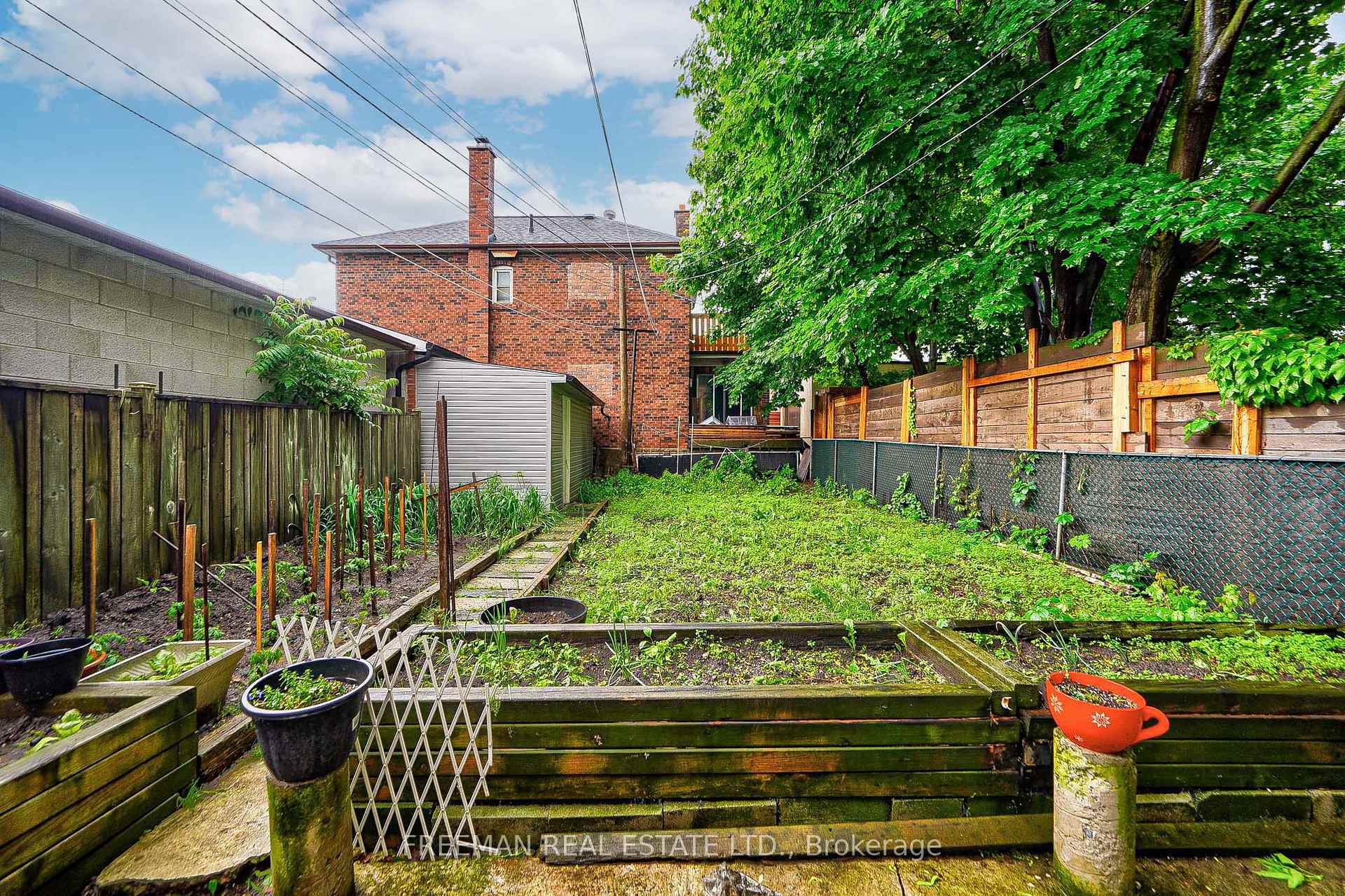 Photo 16 of 1925 Dufferin Street, Toronto, Oakwood Village — HOMEH