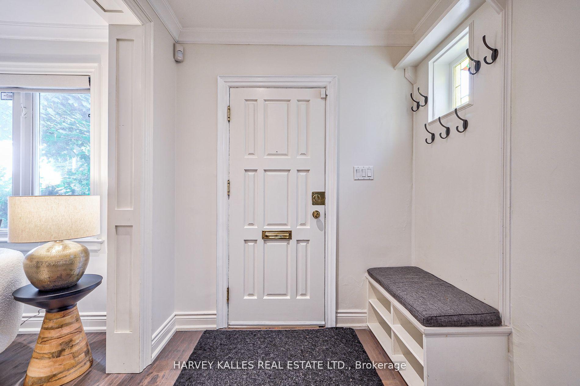 Photo 2 of 106 Gloucester Grove, Toronto, Oakwood Village — HOMEH