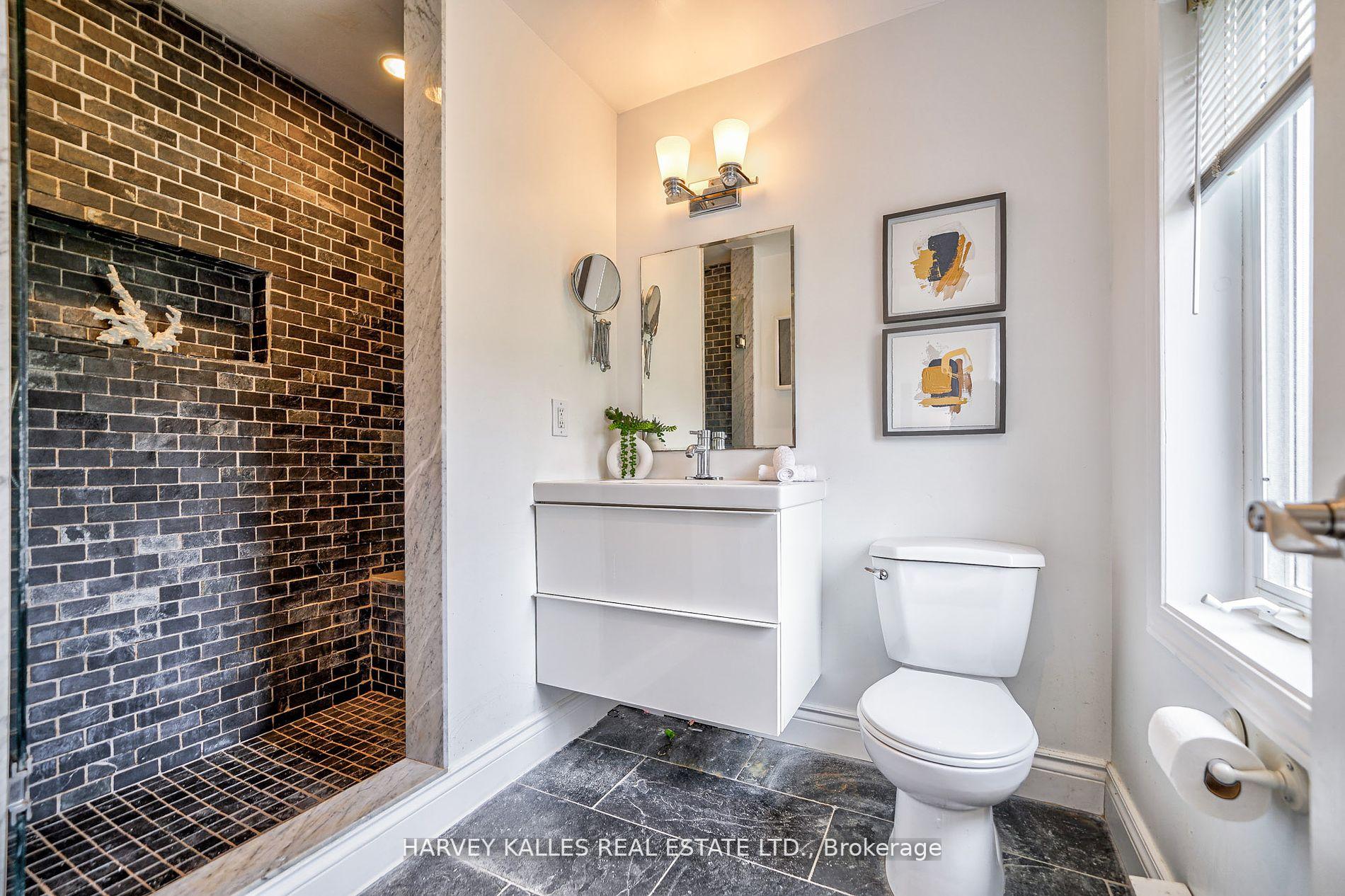 Photo 22 of 106 Gloucester Grove, Toronto, Oakwood Village — HOMEH