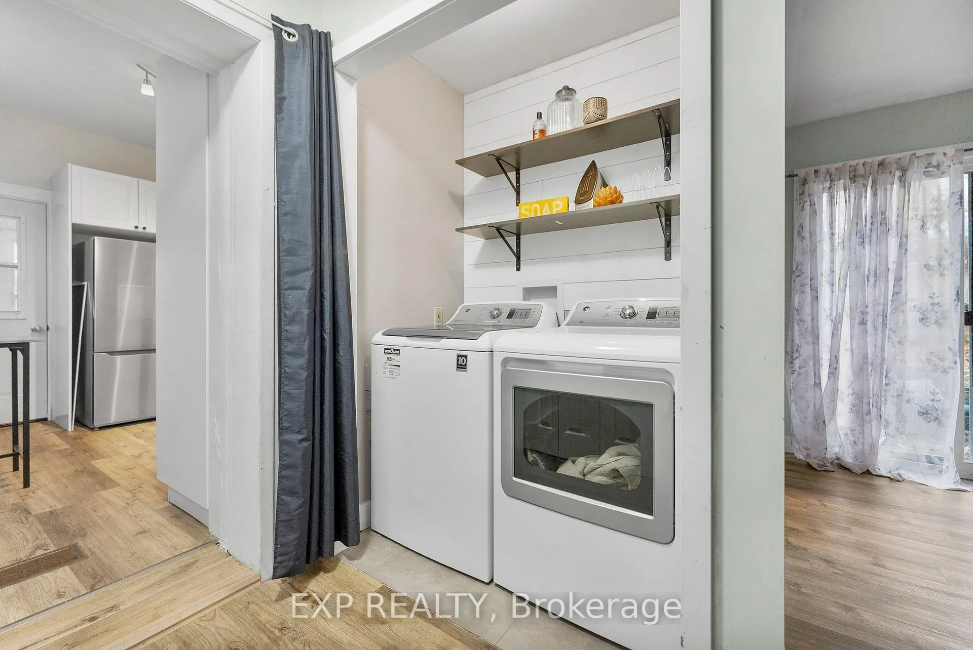 Photo 13 of 70 Munroe Avenue E, Renfrew — HOMEH