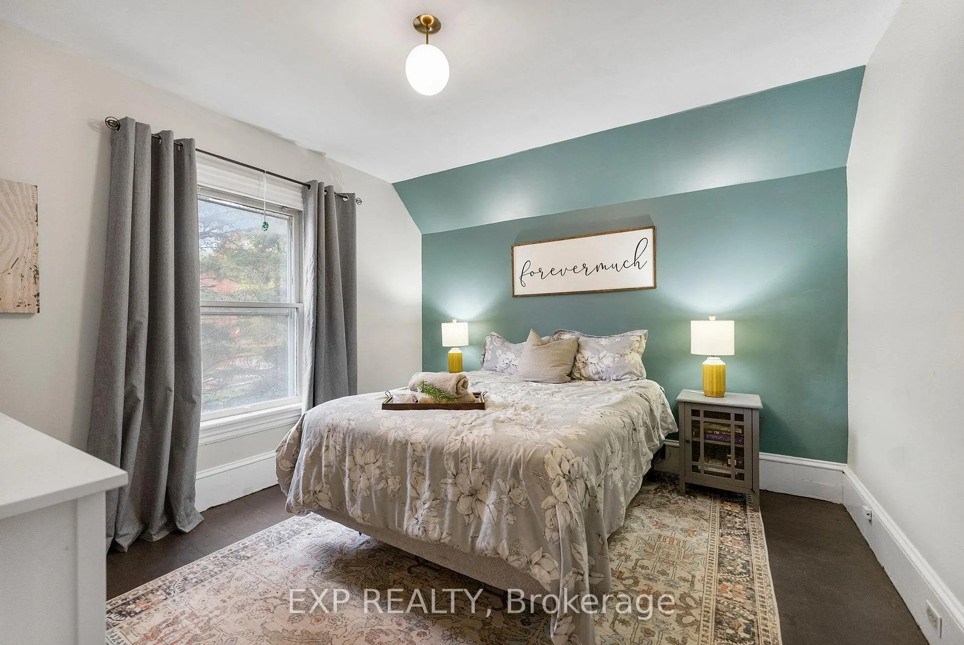 Photo 17 of 70 Munroe Avenue E, Renfrew — HOMEH