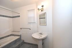 Photo 8 of Unit Upper, 200 Ashdale Avenue, Toronto, Greenwood-Coxwell — HOMEH