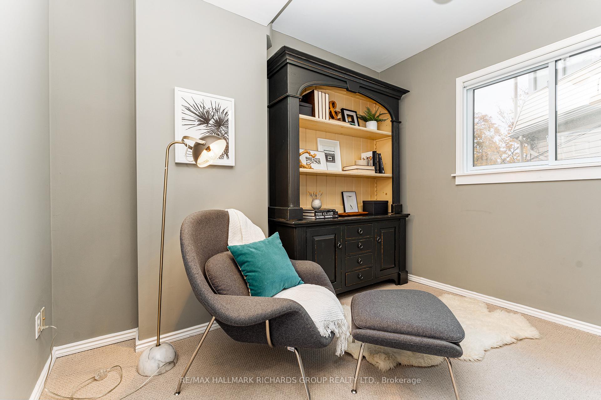 Photo 12 of 48 Lockwood Road, Toronto, The Beaches — HOMEH