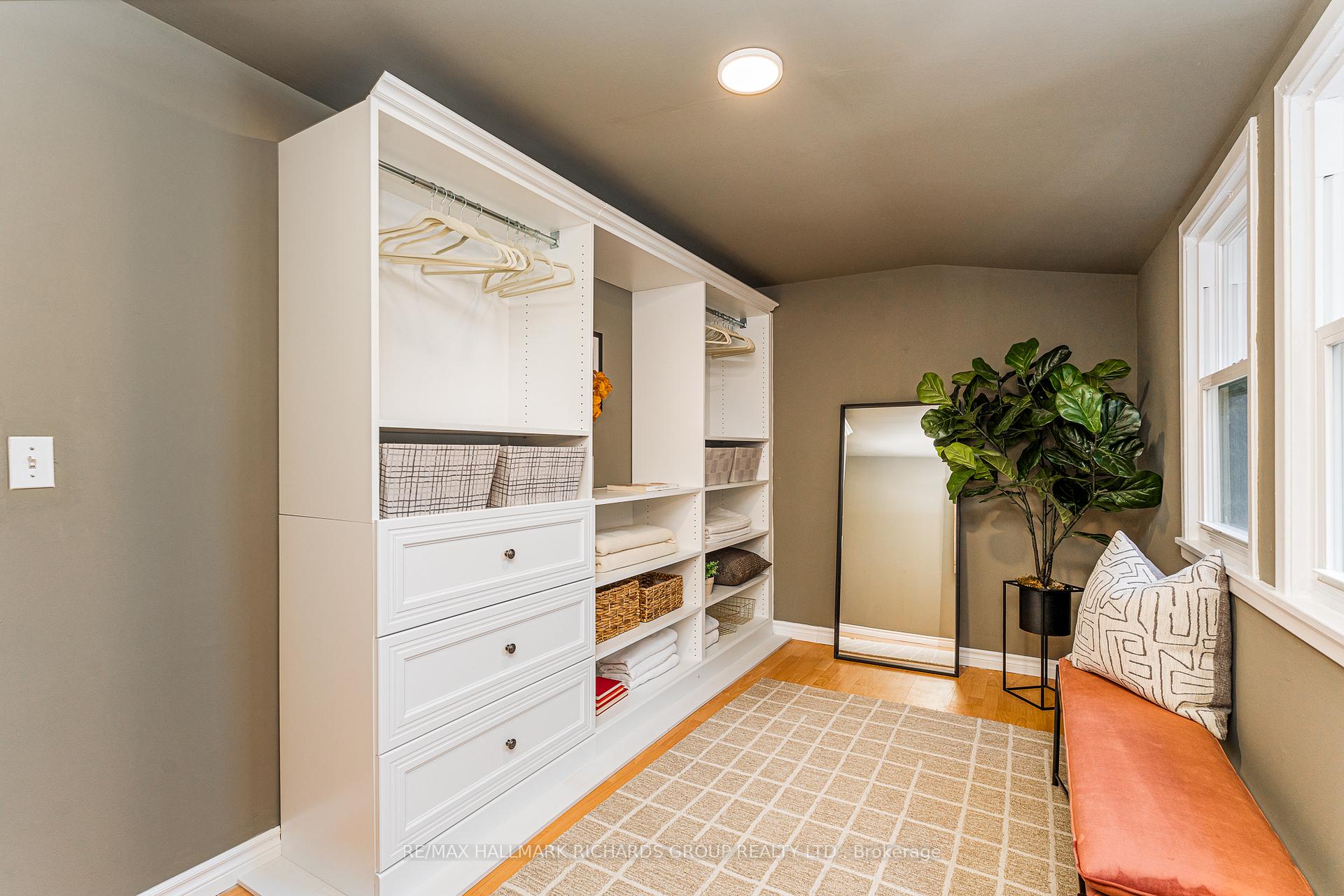 Photo 17 of 48 Lockwood Road, Toronto, The Beaches — HOMEH