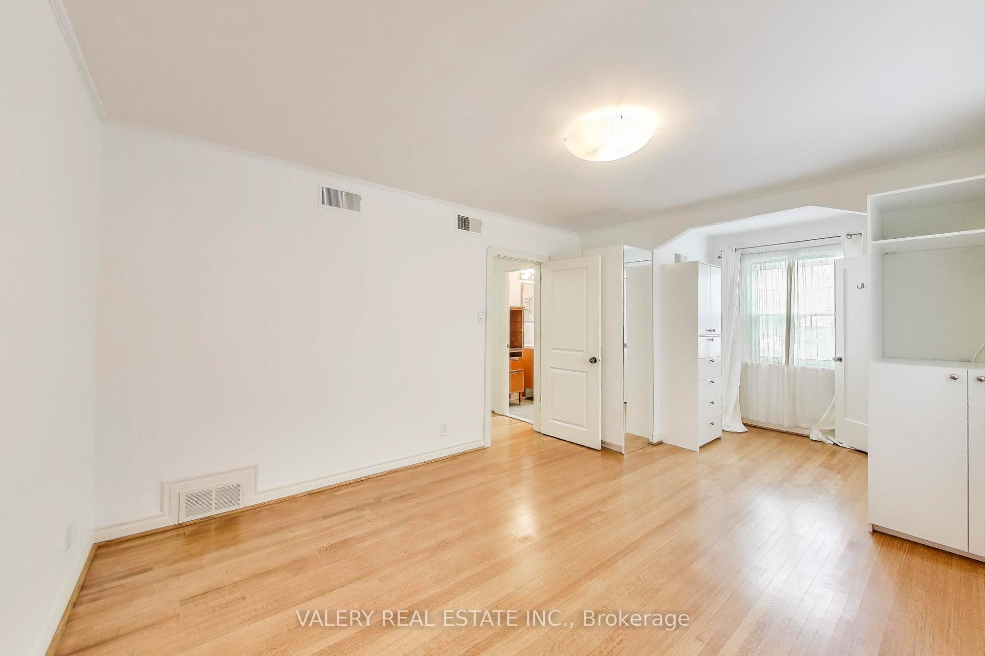 Photo 16 of 117 Whitmore Avenue, Toronto, Forest Hill North — HOMEH
