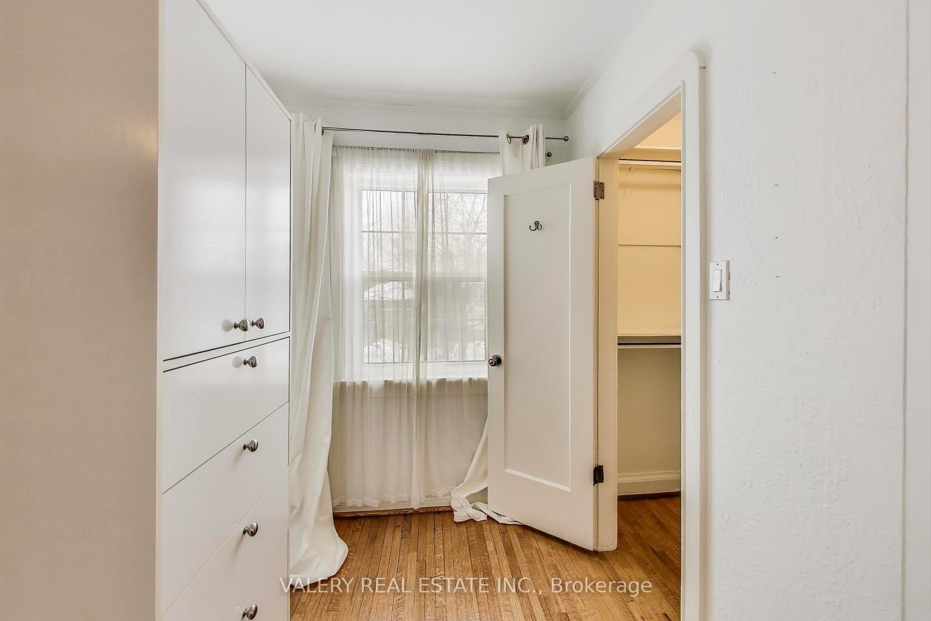Photo 18 of 117 Whitmore Avenue, Toronto, Forest Hill North — HOMEH