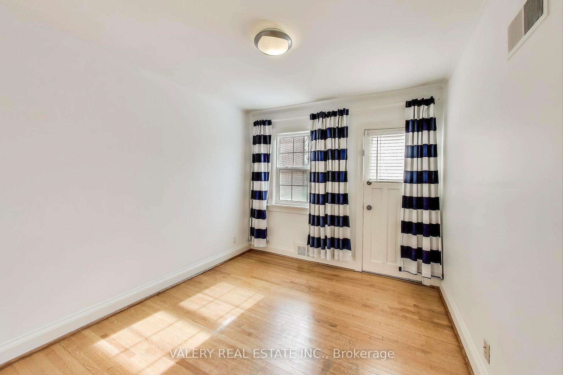 Photo 20 of 117 Whitmore Avenue, Toronto, Forest Hill North — HOMEH