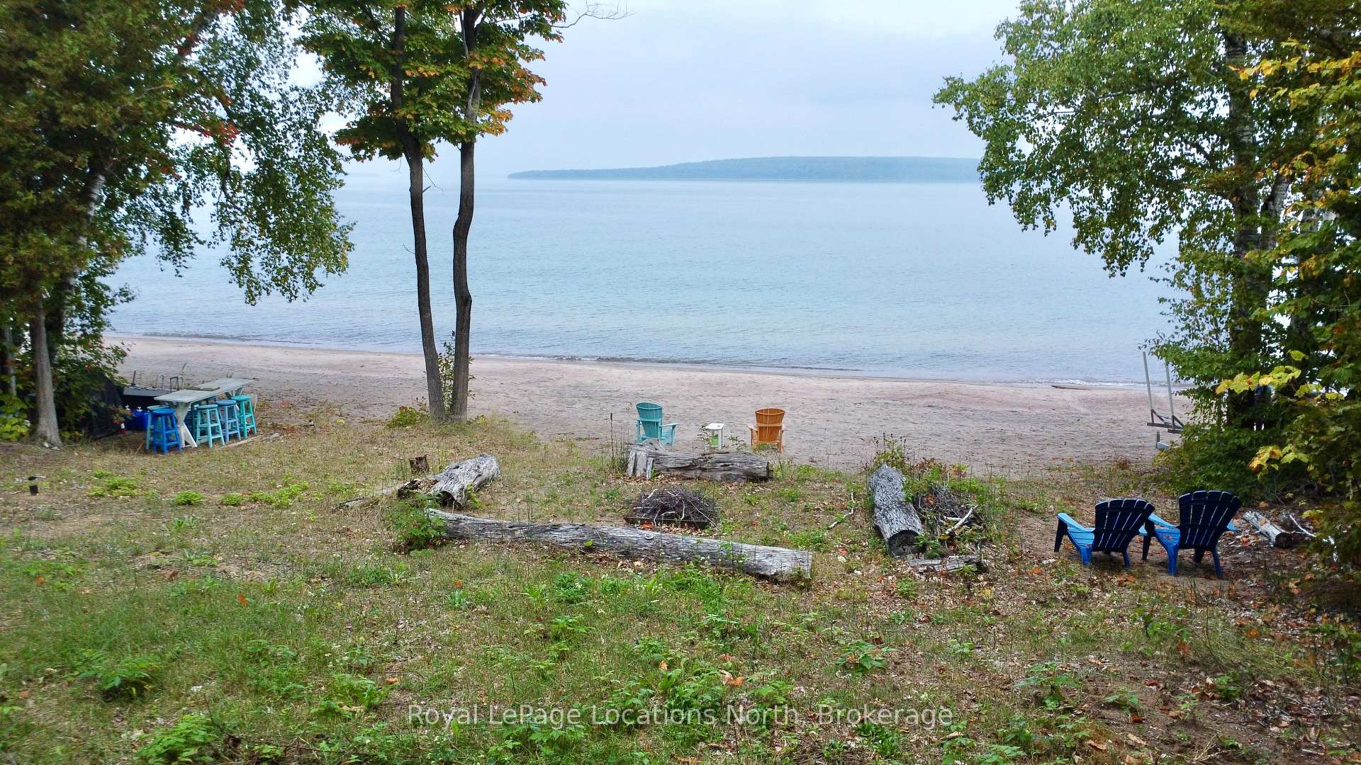 Photo 11 of 340 North Shore Drive, Tiny, Lafontaine — HOMEH
