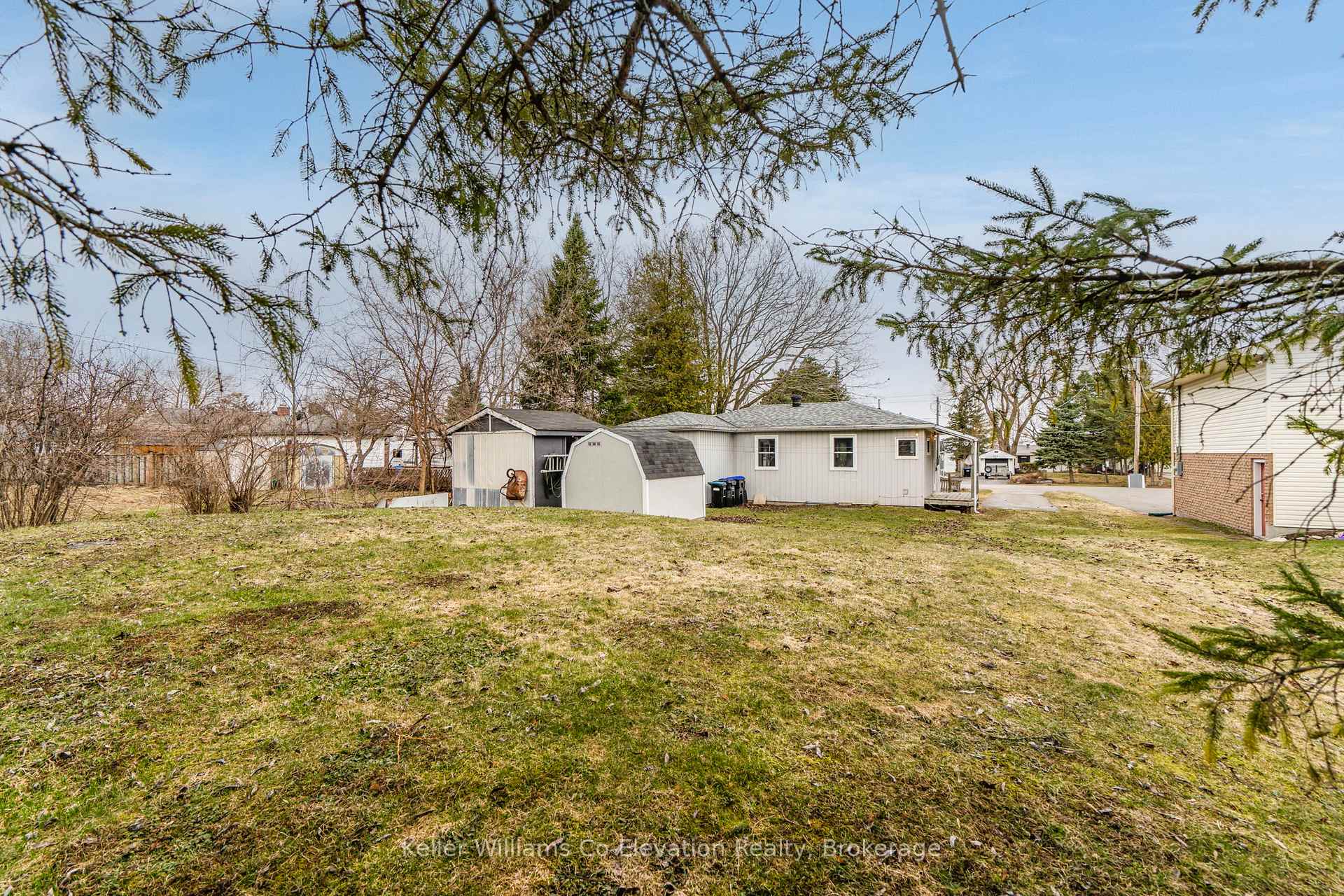 Photo 13 of 259 Patterson Boulevard, Tay, Port McNicoll — HOMEH