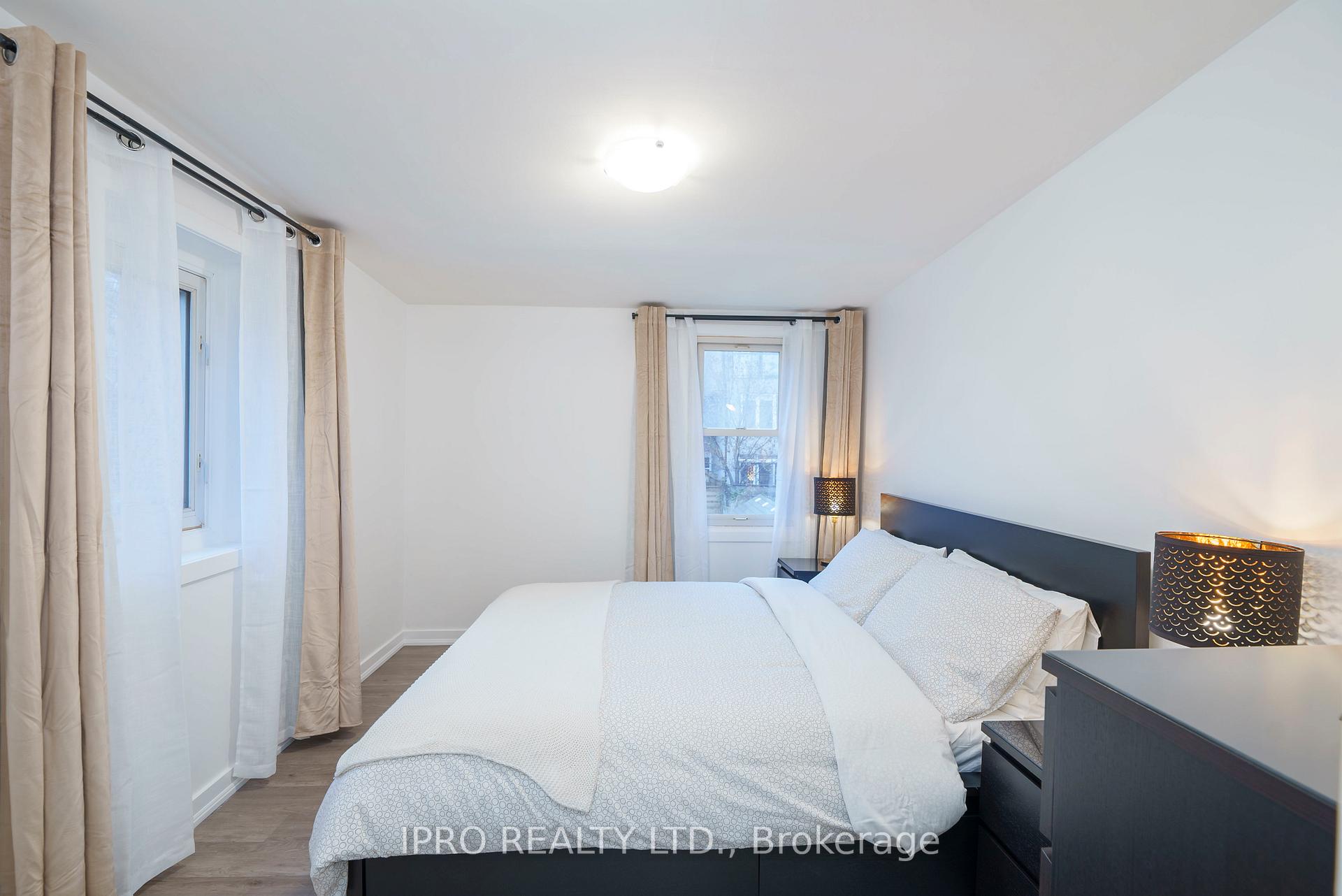 Photo 20 of 2 Fee Place, Toronto, Regent Park — HOMEH