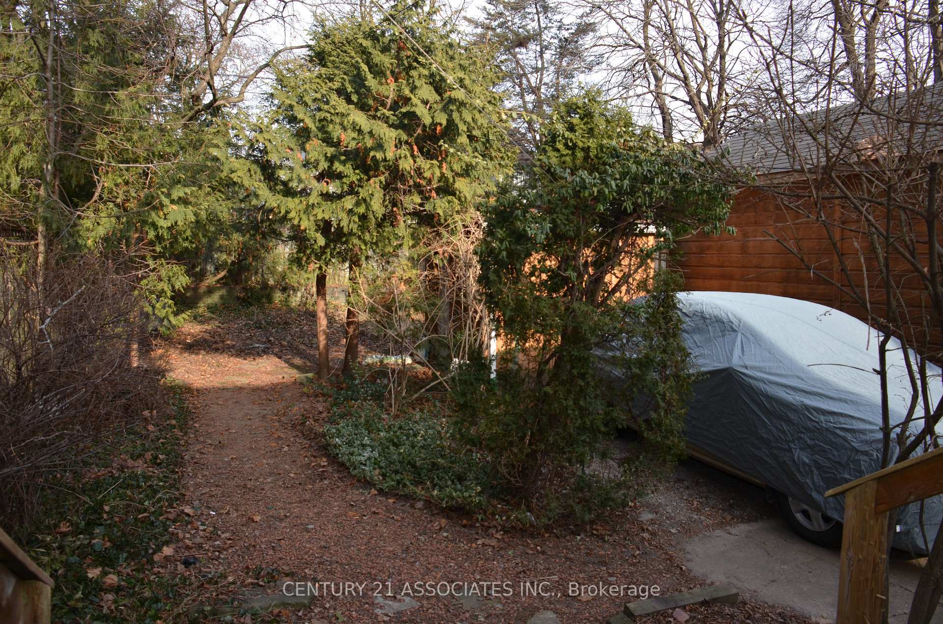 Photo 3 of 78 Castlefield Avenue, Toronto, Yonge-Eglinton — HOMEH