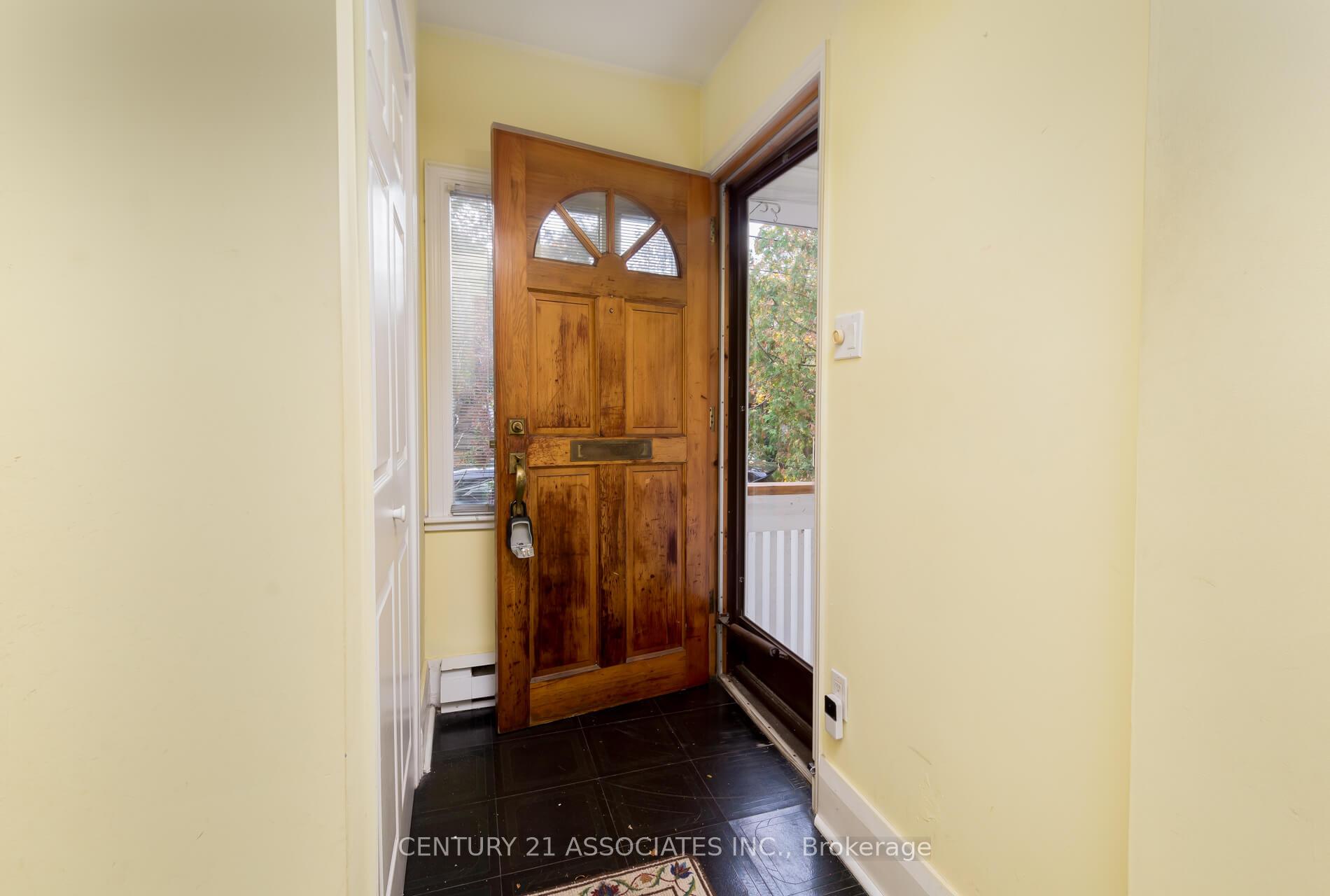 Photo 4 of 78 Castlefield Avenue, Toronto, Yonge-Eglinton — HOMEH