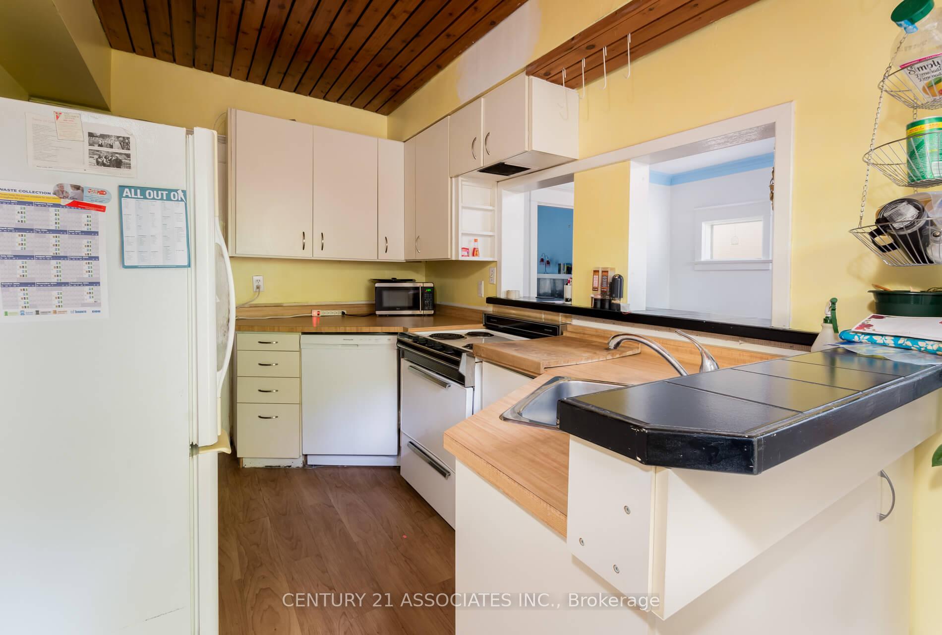 Photo 33 of 78 Castlefield Avenue, Toronto, Yonge-Eglinton — HOMEH