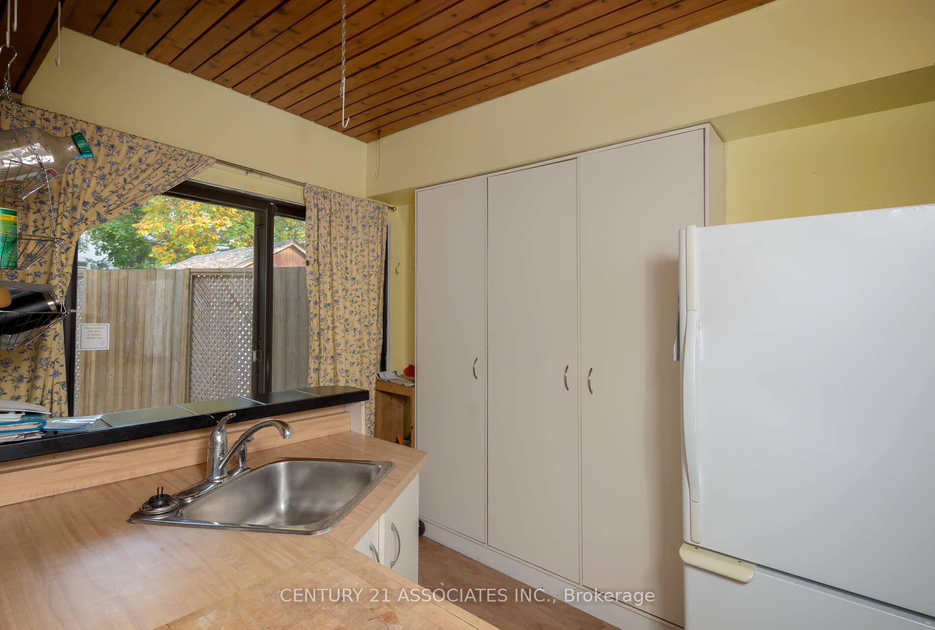 Photo 14 of 78 Castlefield Avenue, Toronto, Yonge-Eglinton — HOMEH