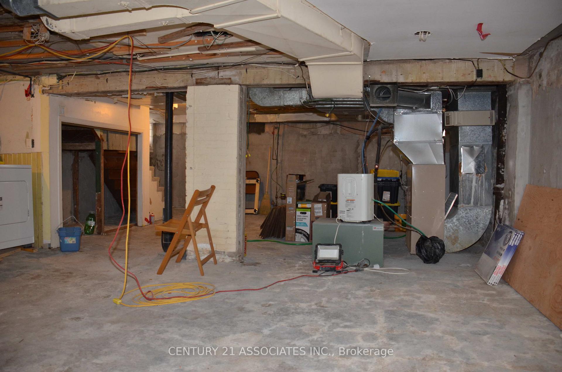 Photo 24 of 78 Castlefield Avenue, Toronto, Yonge-Eglinton — HOMEH