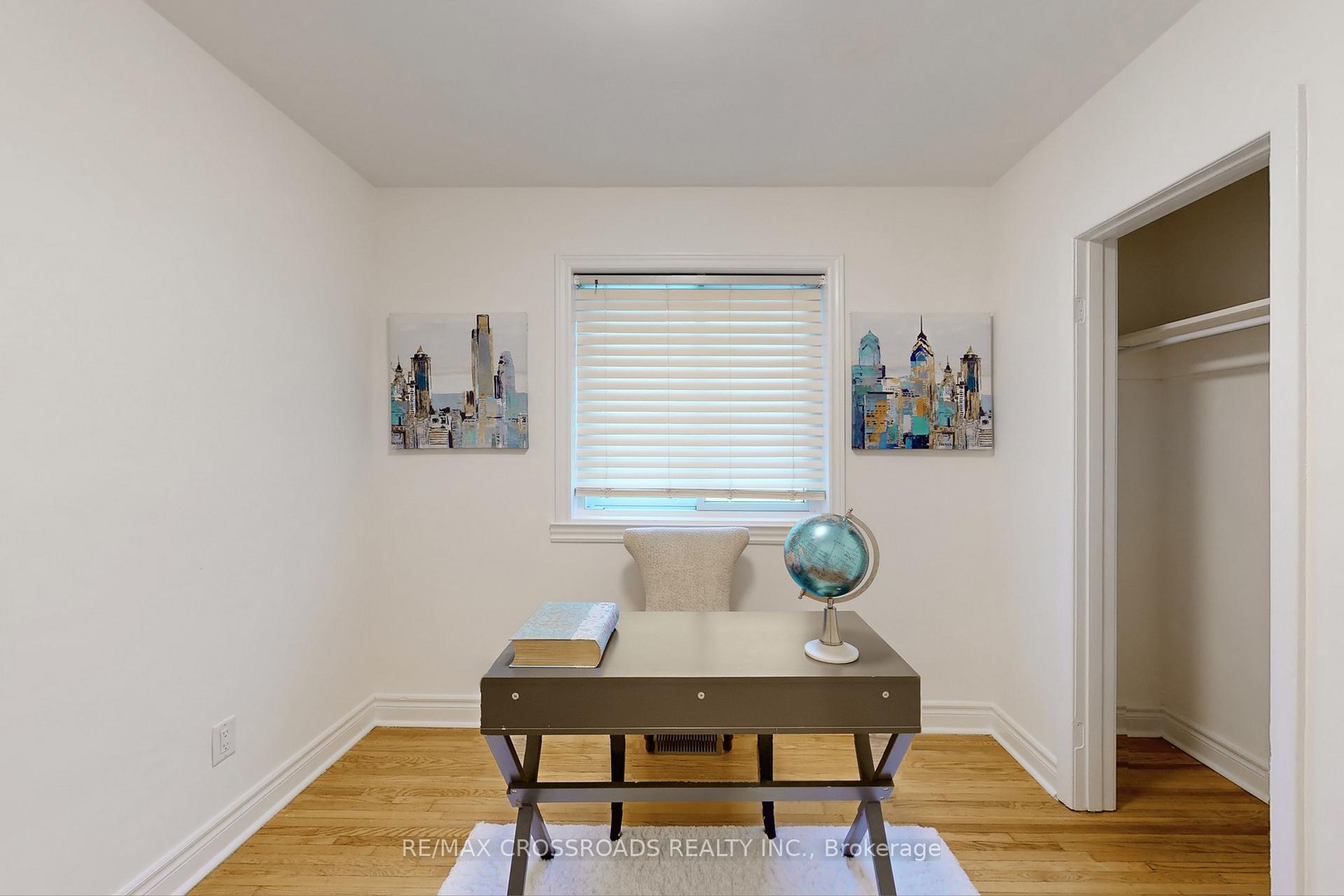 Photo 18 of 28 Chesapeake Avenue, Scarborough, Clairlea-Birchmount — HOMEH