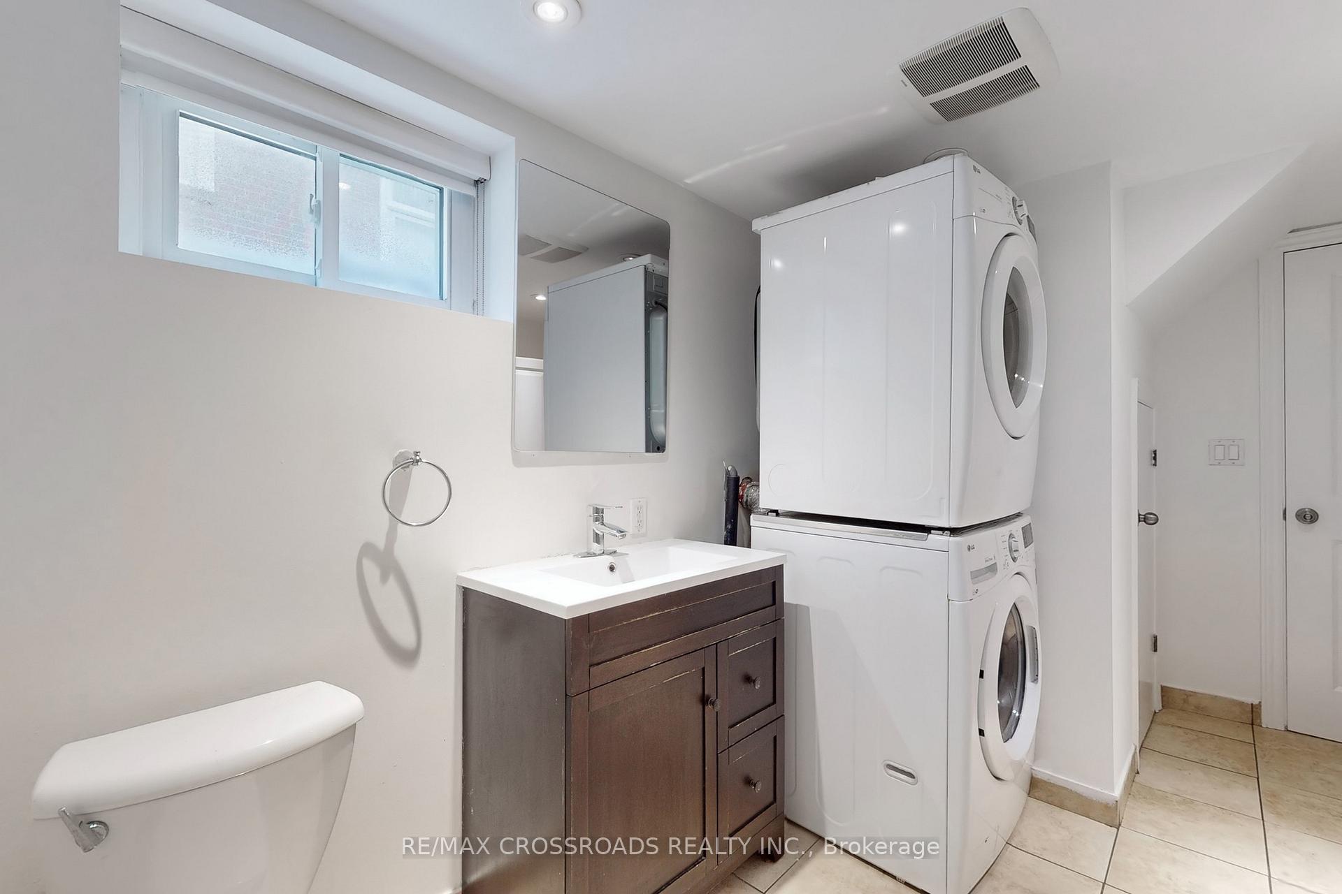Photo 41 of 28 Chesapeake Avenue, Scarborough, Clairlea-Birchmount — HOMEH