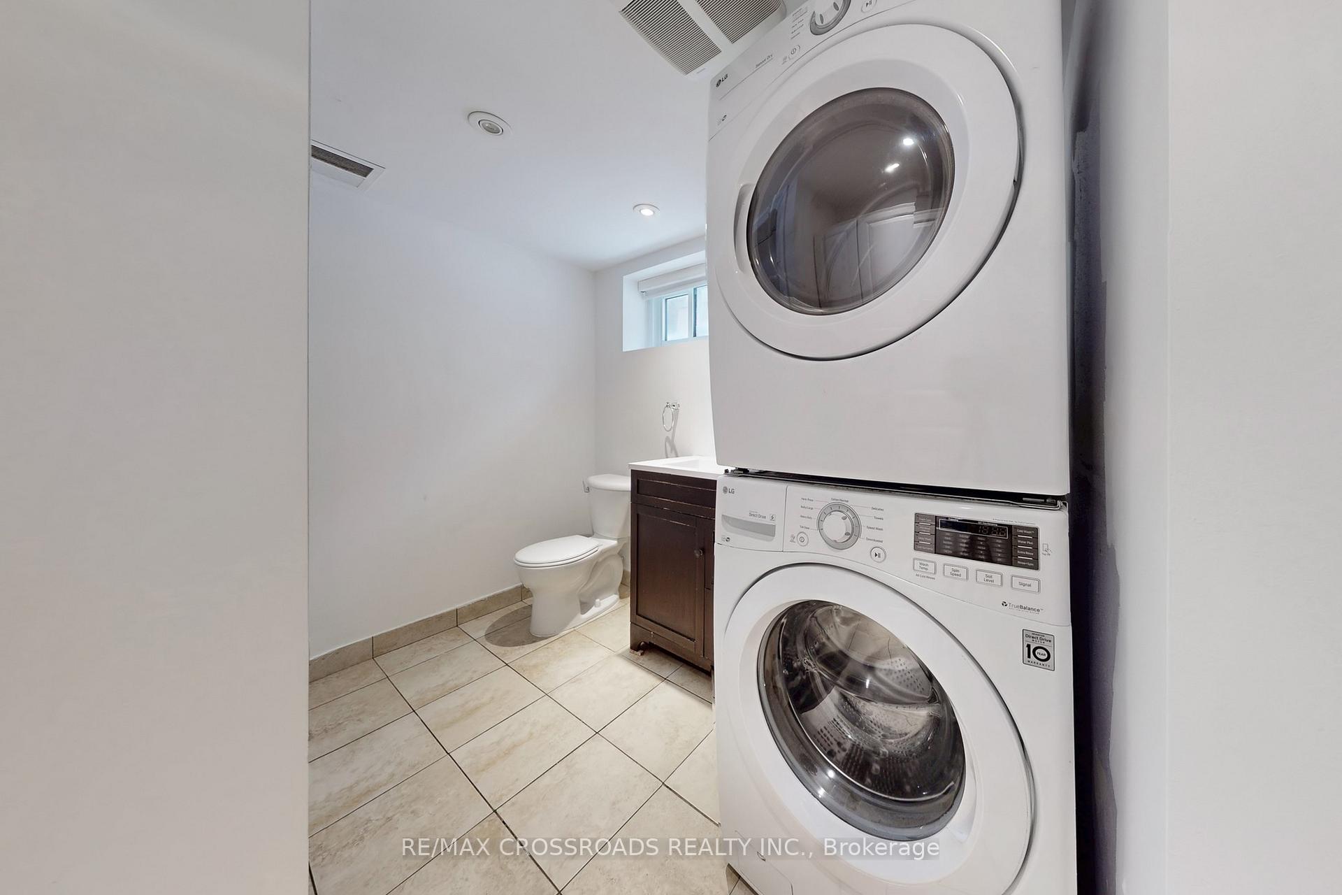 Photo 44 of 28 Chesapeake Avenue, Scarborough, Clairlea-Birchmount — HOMEH